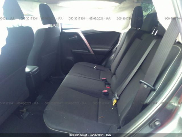 Photo 7 VIN: JTMWFREVXJJ734190 - TOYOTA RAV4 