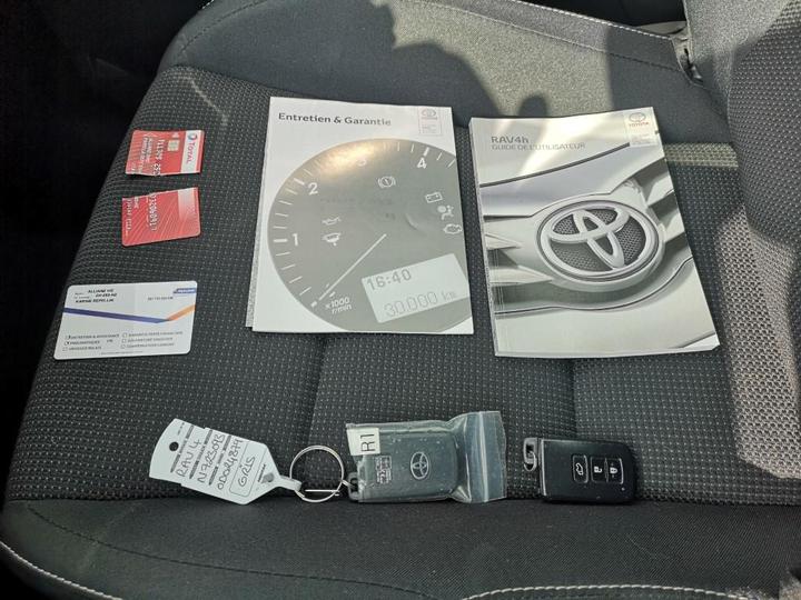 Photo 9 VIN: JTMWRREV00D024879 - TOYOTA RAV4 HYBRIDE 