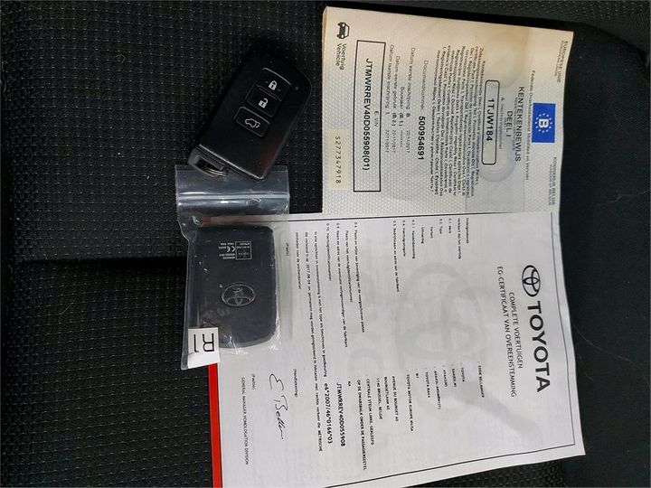 Photo 4 VIN: JTMWRREV40D055908 - TOYOTA RAV4 