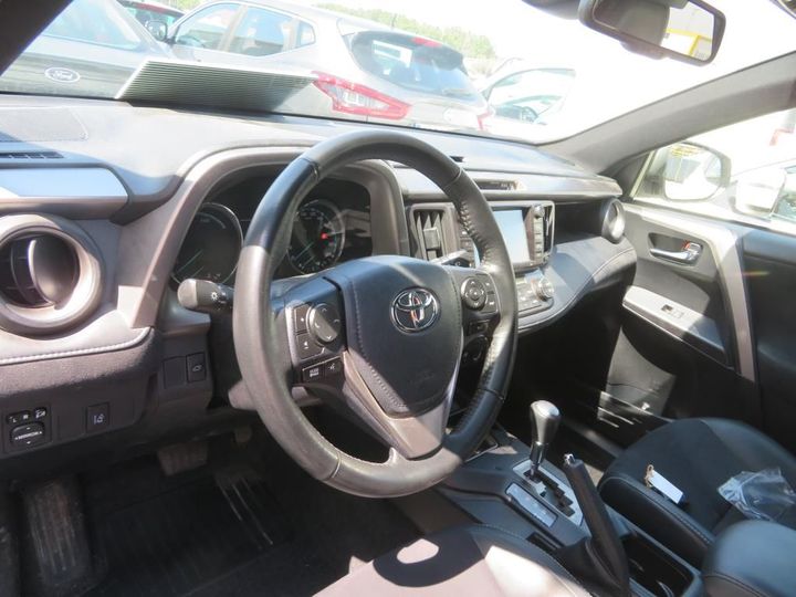 Photo 3 VIN: JTMWRREVX0D076648 - TOYOTA RAV4 