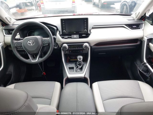 Photo 4 VIN: JTMY1RFV2MD523154 - TOYOTA RAV4 