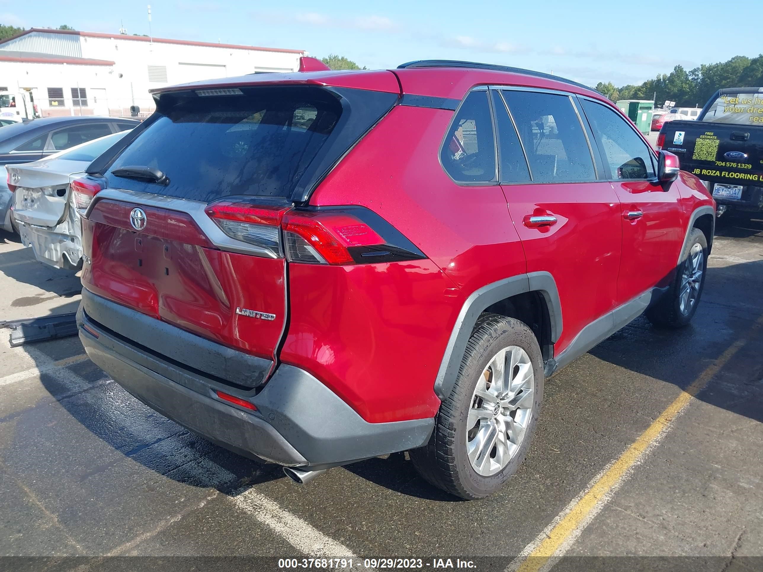 Photo 3 VIN: JTMY1RFV7MD069614 - TOYOTA RAV 4 