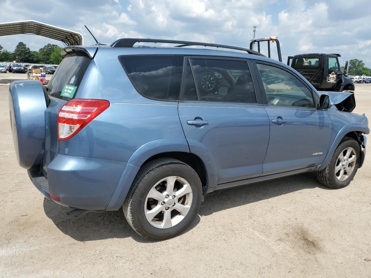 Photo 2 VIN: JTMYF4DV1CD033102 - TOYOTA RAV 4 