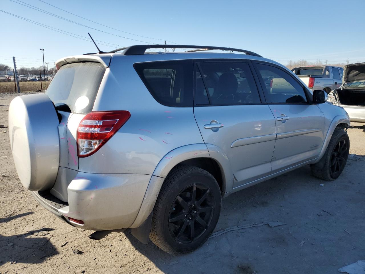 Photo 2 VIN: JTMYF4DV3A5021377 - TOYOTA RAV 4 