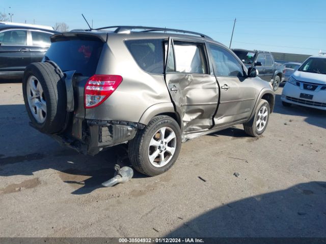 Photo 3 VIN: JTMYF4DV9A5024736 - TOYOTA RAV4 