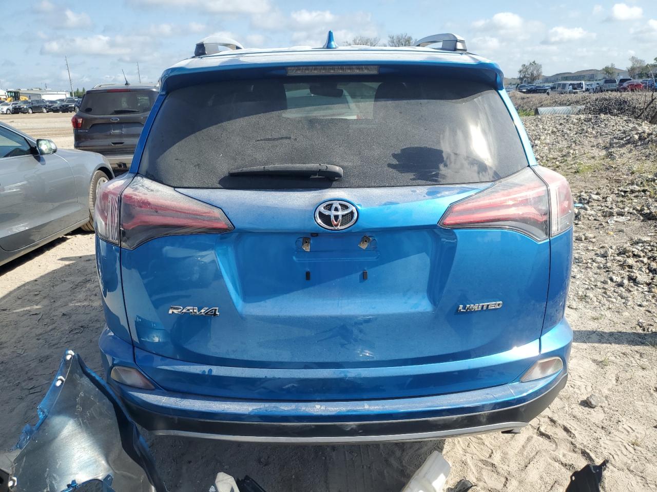 Photo 5 VIN: JTMYFREV0JJ726317 - TOYOTA RAV 4 