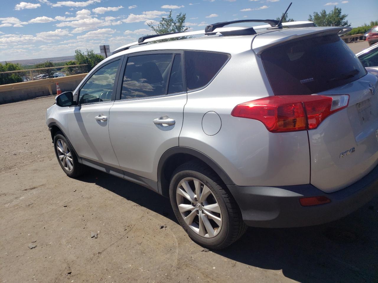 Photo 1 VIN: JTMYFREV1FD054306 - TOYOTA RAV 4 