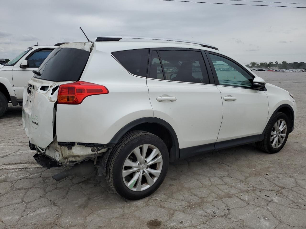 Photo 2 VIN: JTMYFREV2DD016337 - TOYOTA RAV 4 