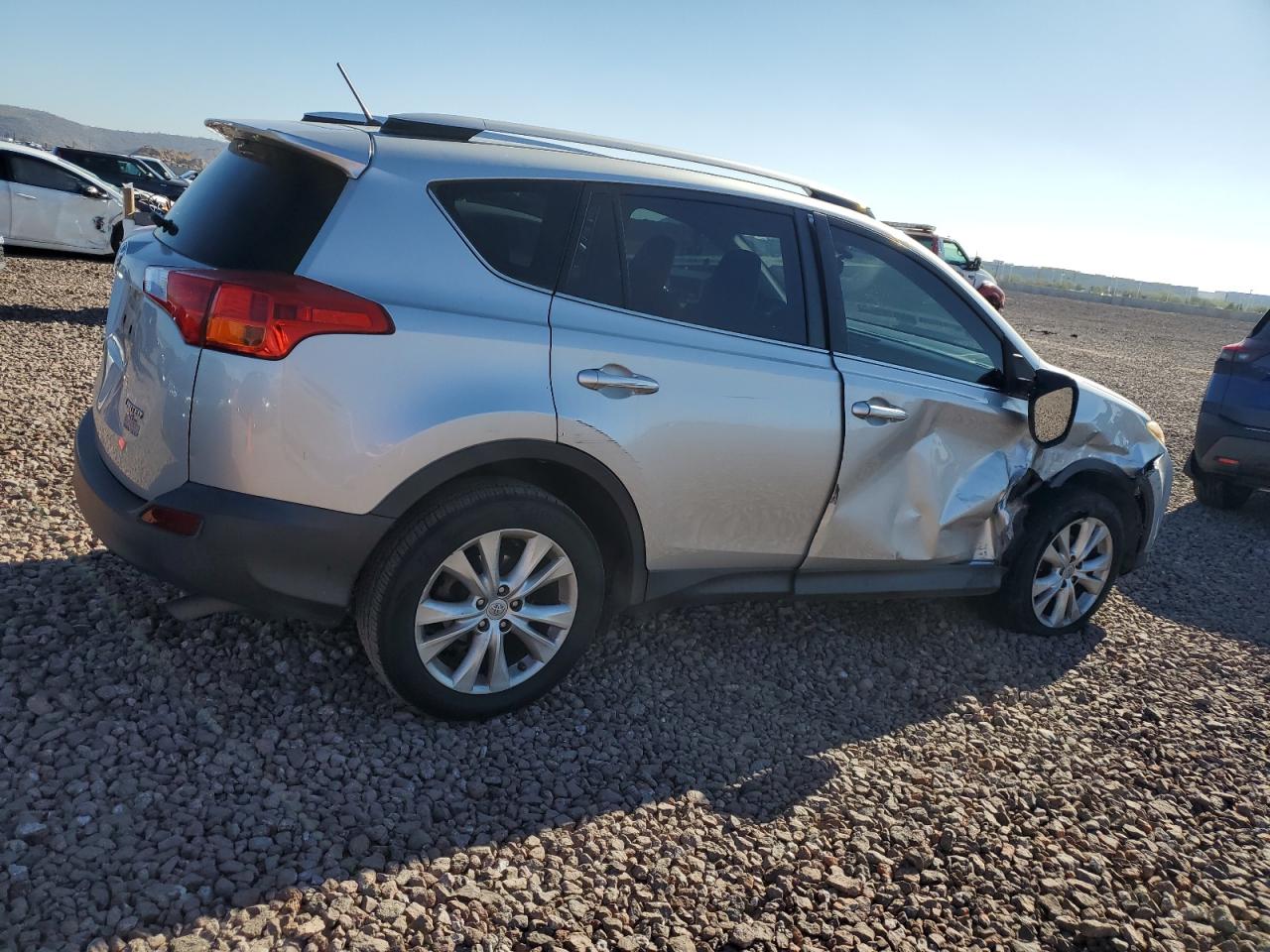 Photo 2 VIN: JTMYFREV2DD025068 - TOYOTA RAV 4 