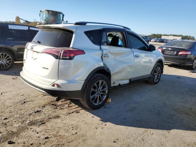 Photo 2 VIN: JTMYFREVXJJ157413 - TOYOTA RAV4 