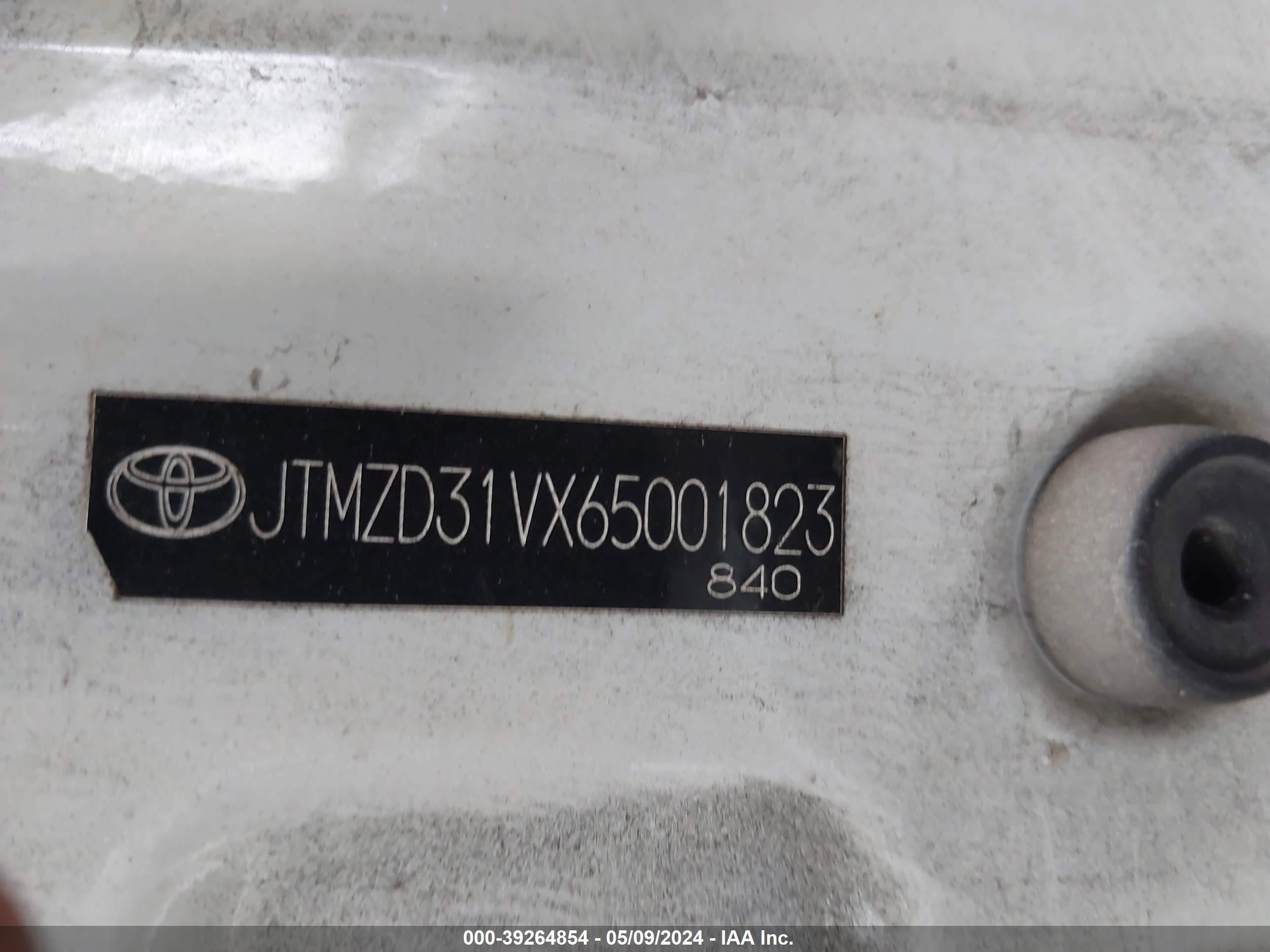 Photo 8 VIN: JTMZD31VX65001823 - TOYOTA RAV 4 