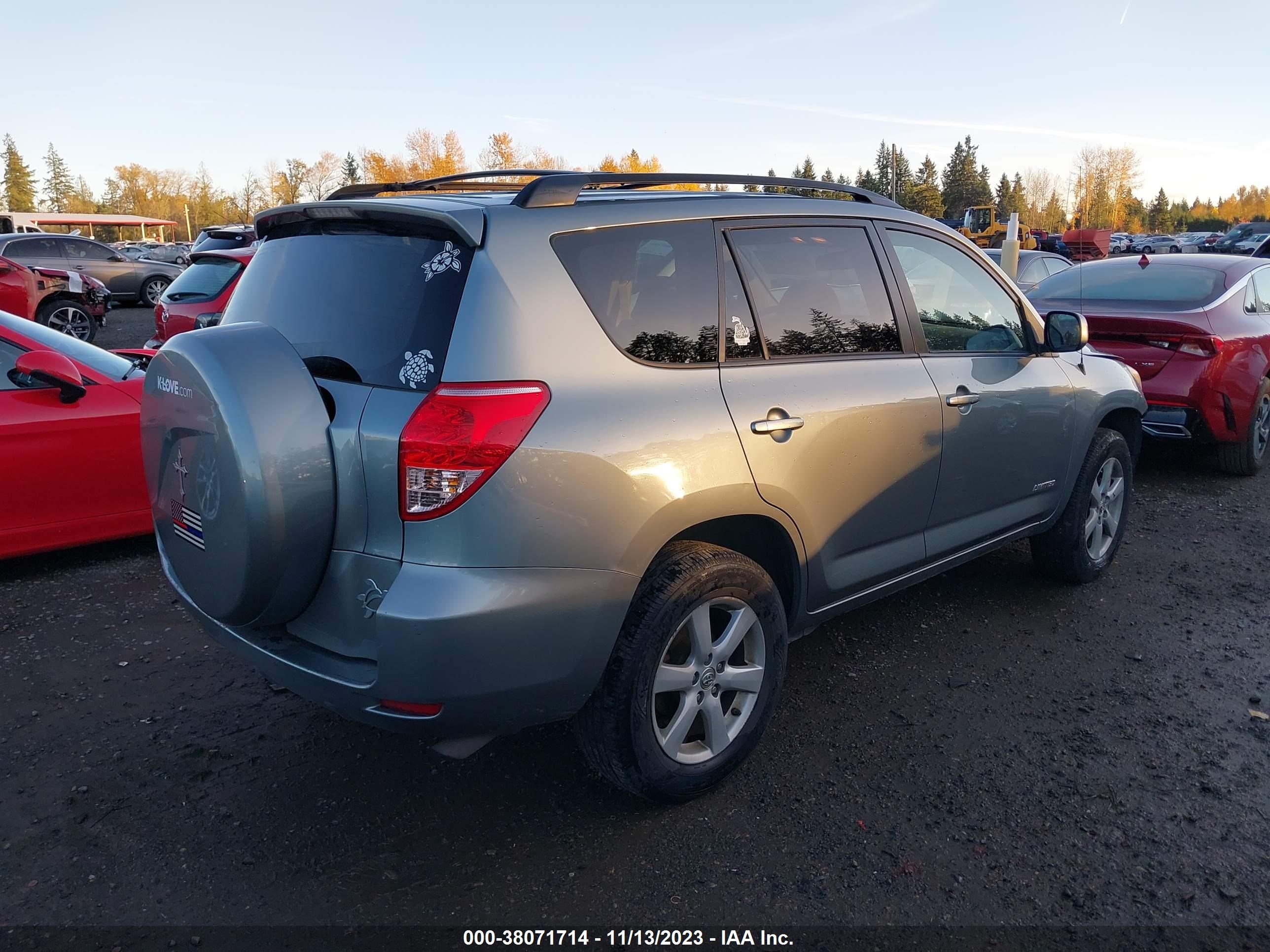 Photo 3 VIN: JTMZD31VX86080715 - TOYOTA RAV 4 