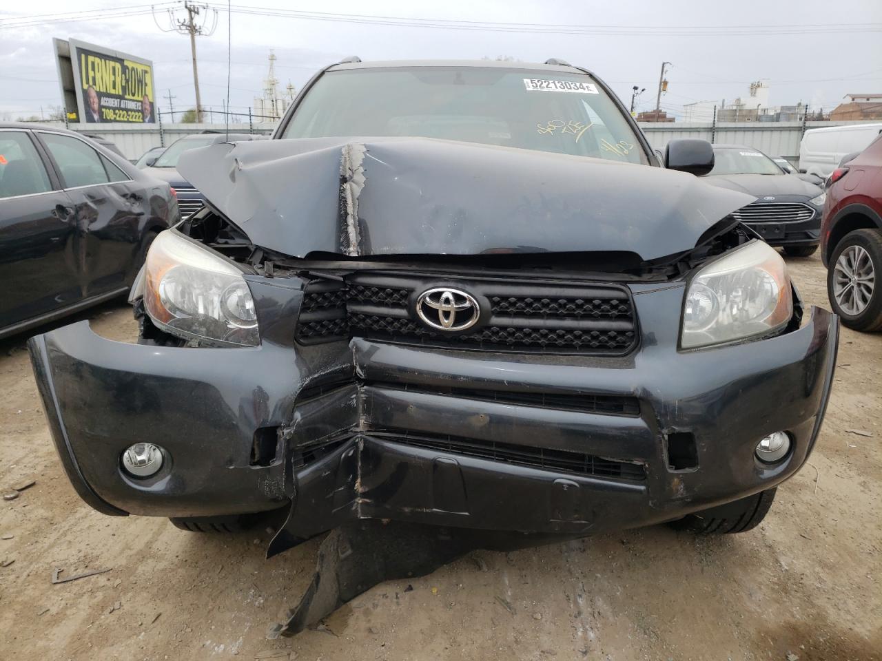 Photo 4 VIN: JTMZD32V286055113 - TOYOTA RAV 4 