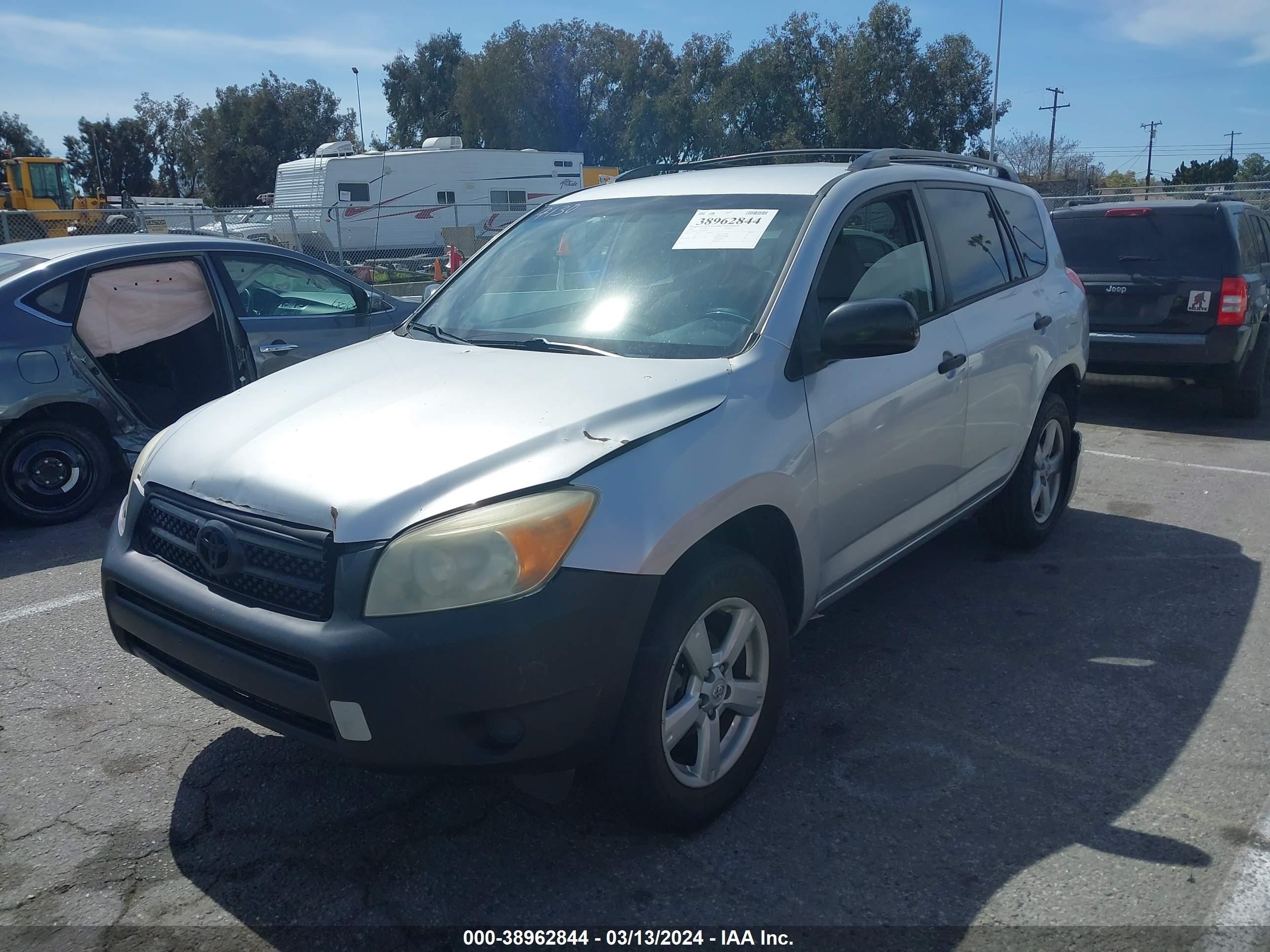 Photo 1 VIN: JTMZD33V065006168 - TOYOTA RAV 4 