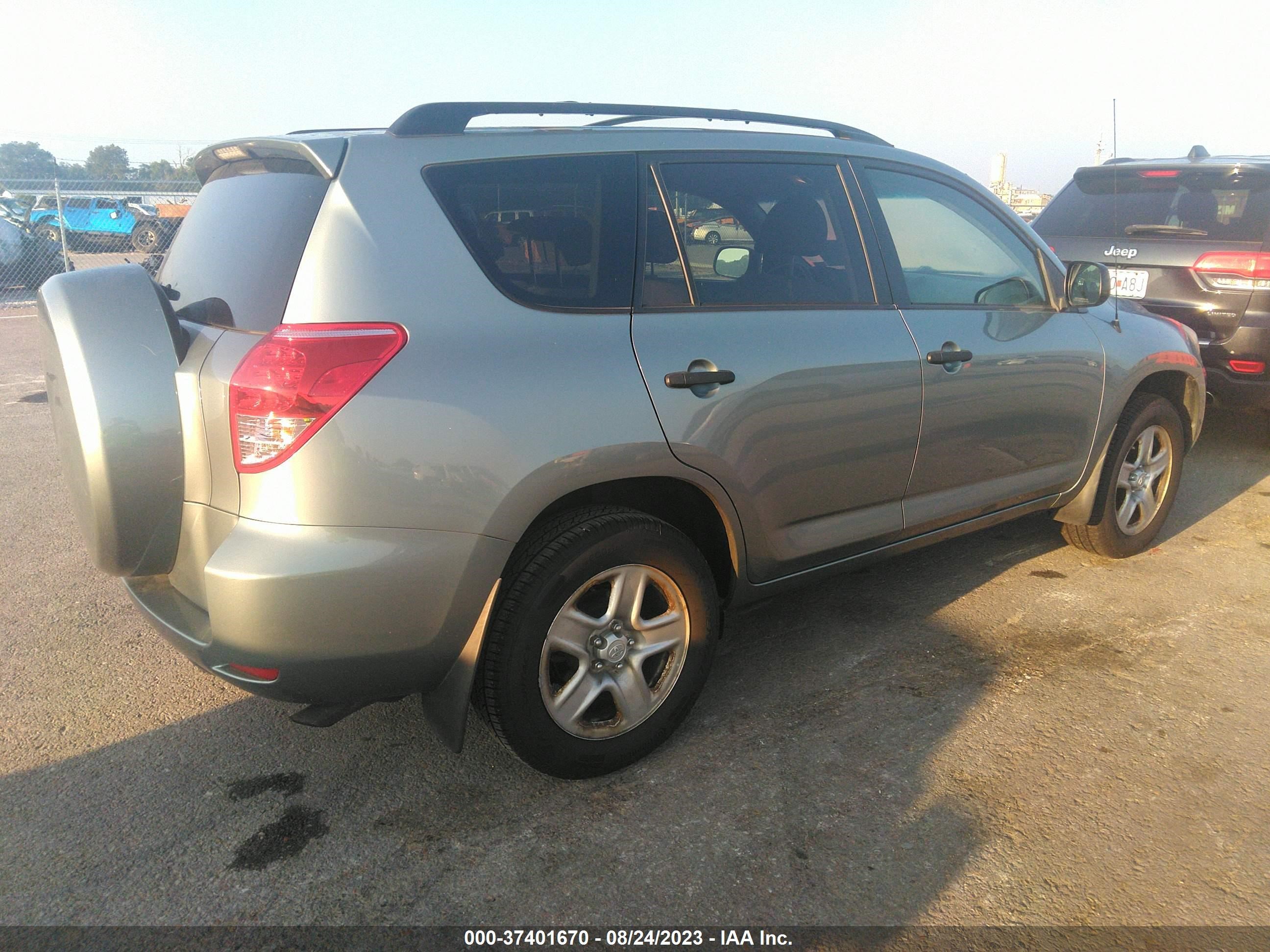 Photo 3 VIN: JTMZD33V075068364 - TOYOTA RAV 4 