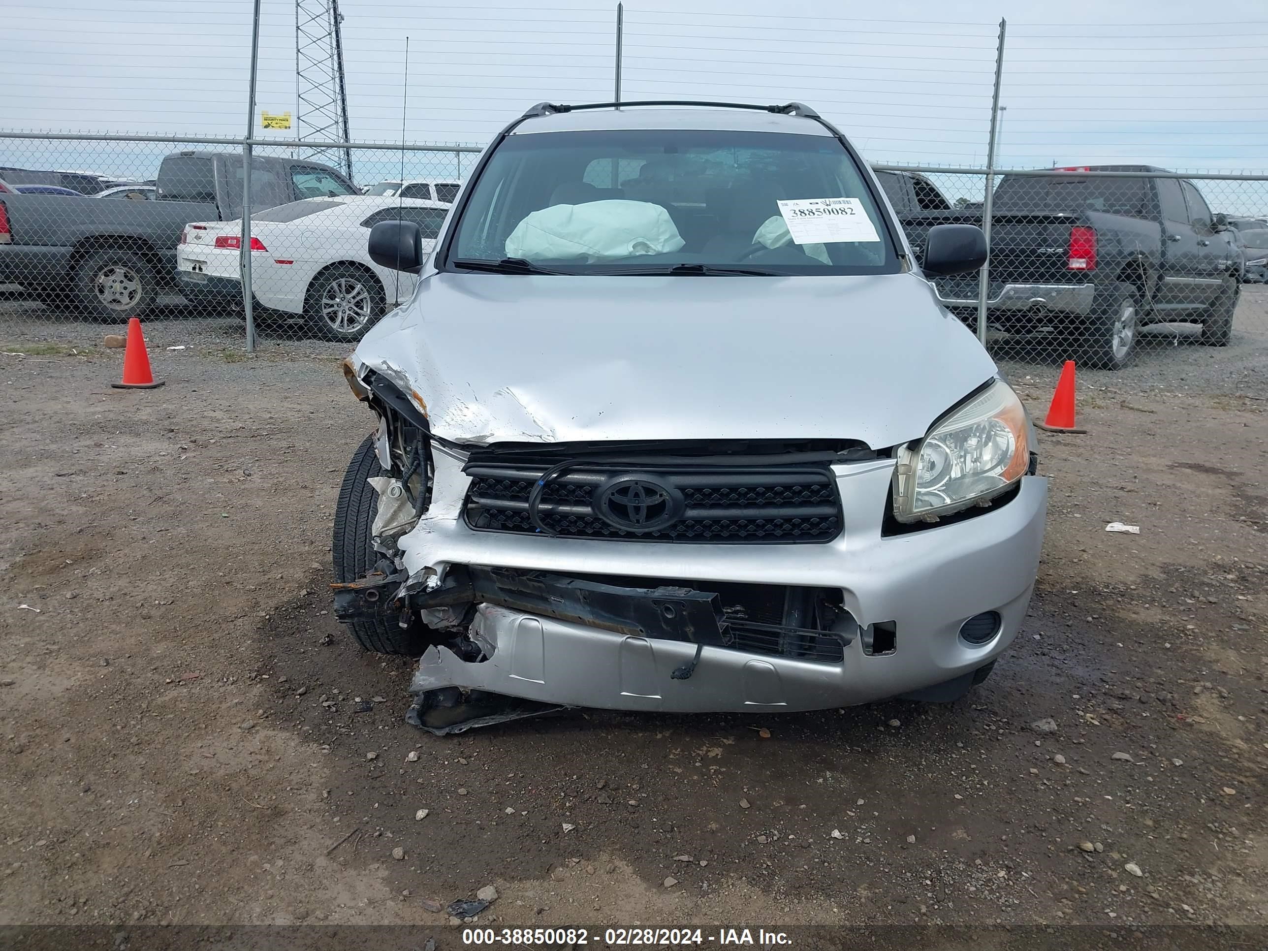 Photo 11 VIN: JTMZD33V075076139 - TOYOTA RAV 4 