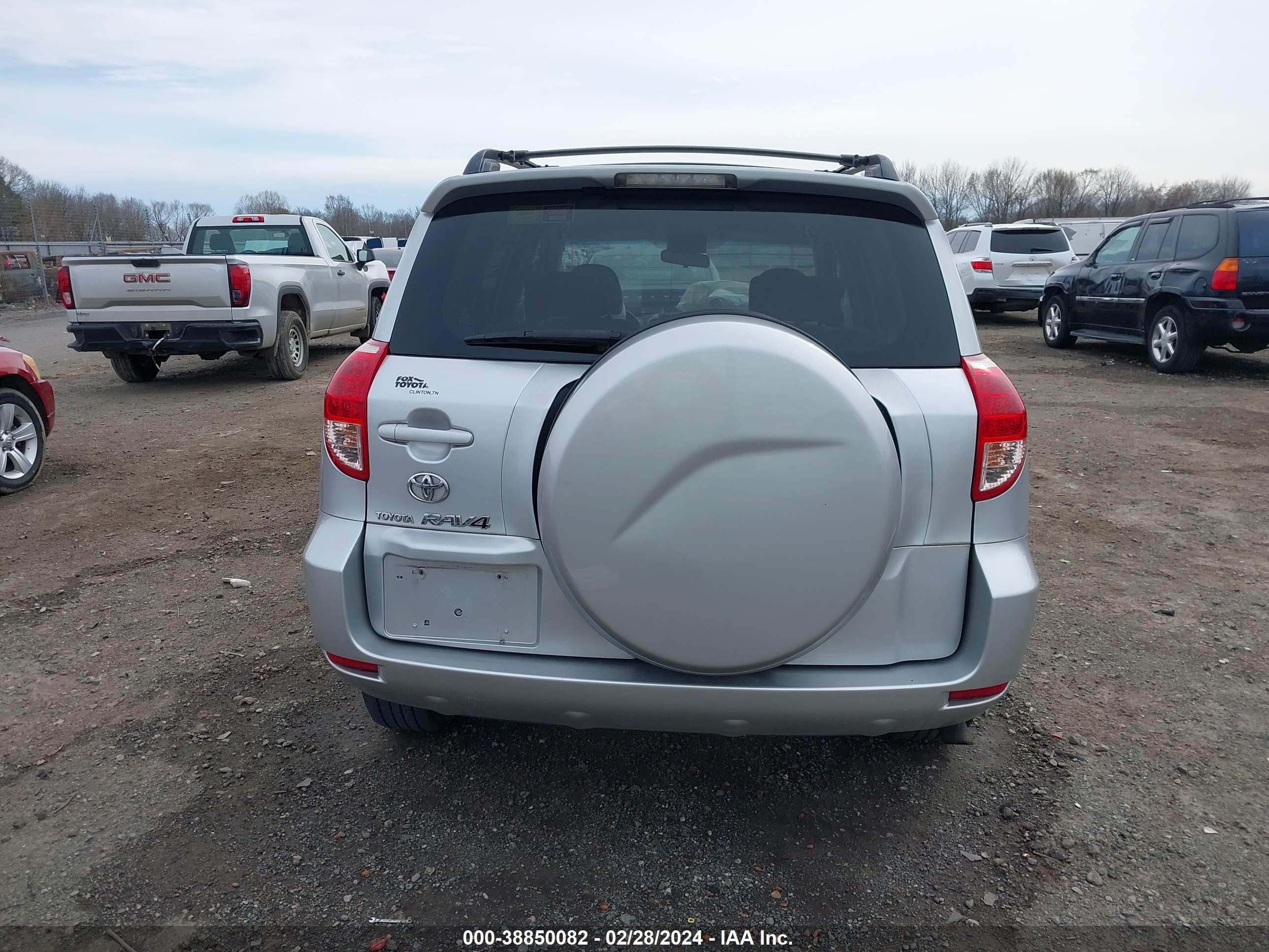 Photo 15 VIN: JTMZD33V075076139 - TOYOTA RAV 4 