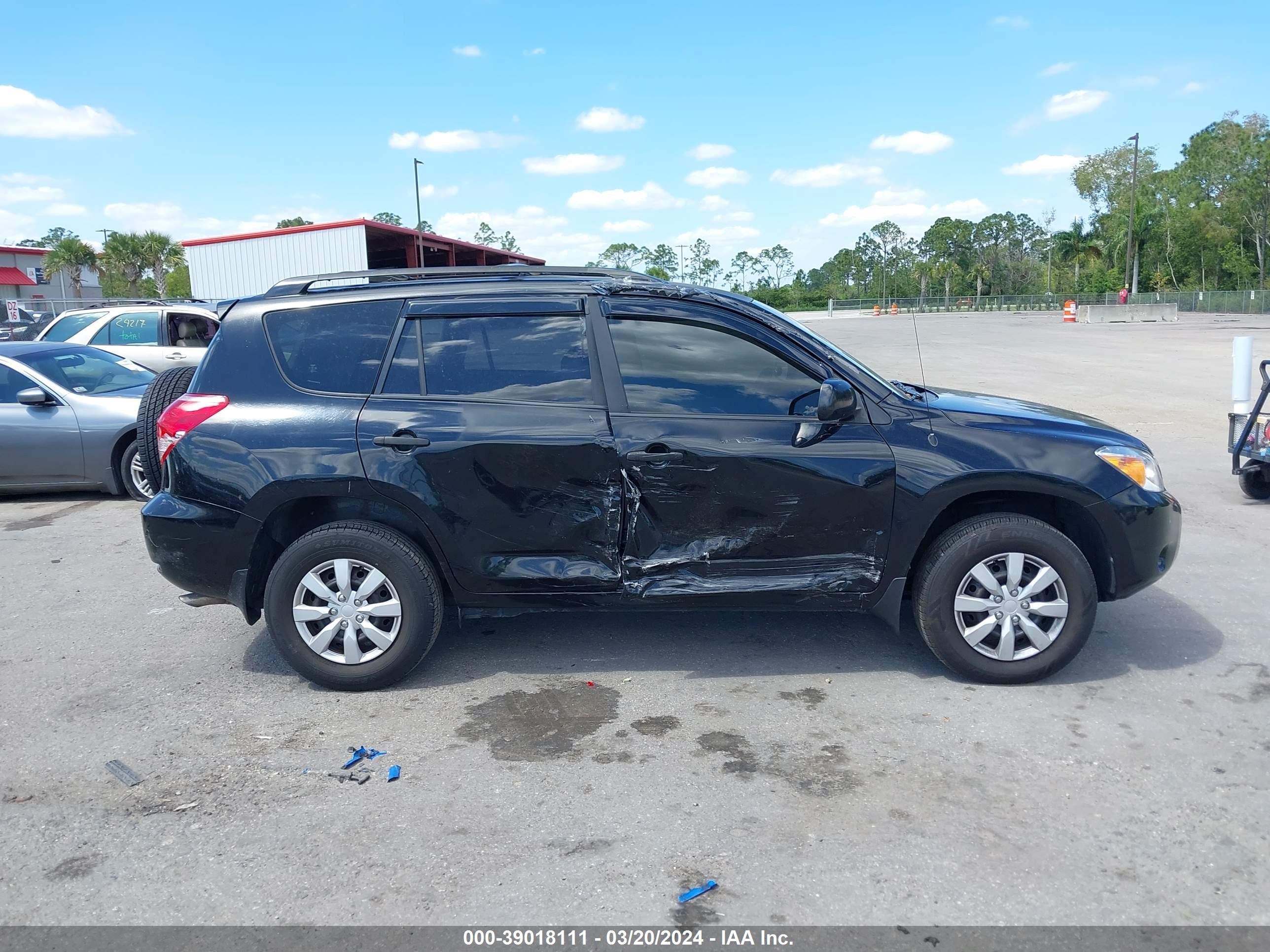 Photo 12 VIN: JTMZD33V076032166 - TOYOTA RAV 4 