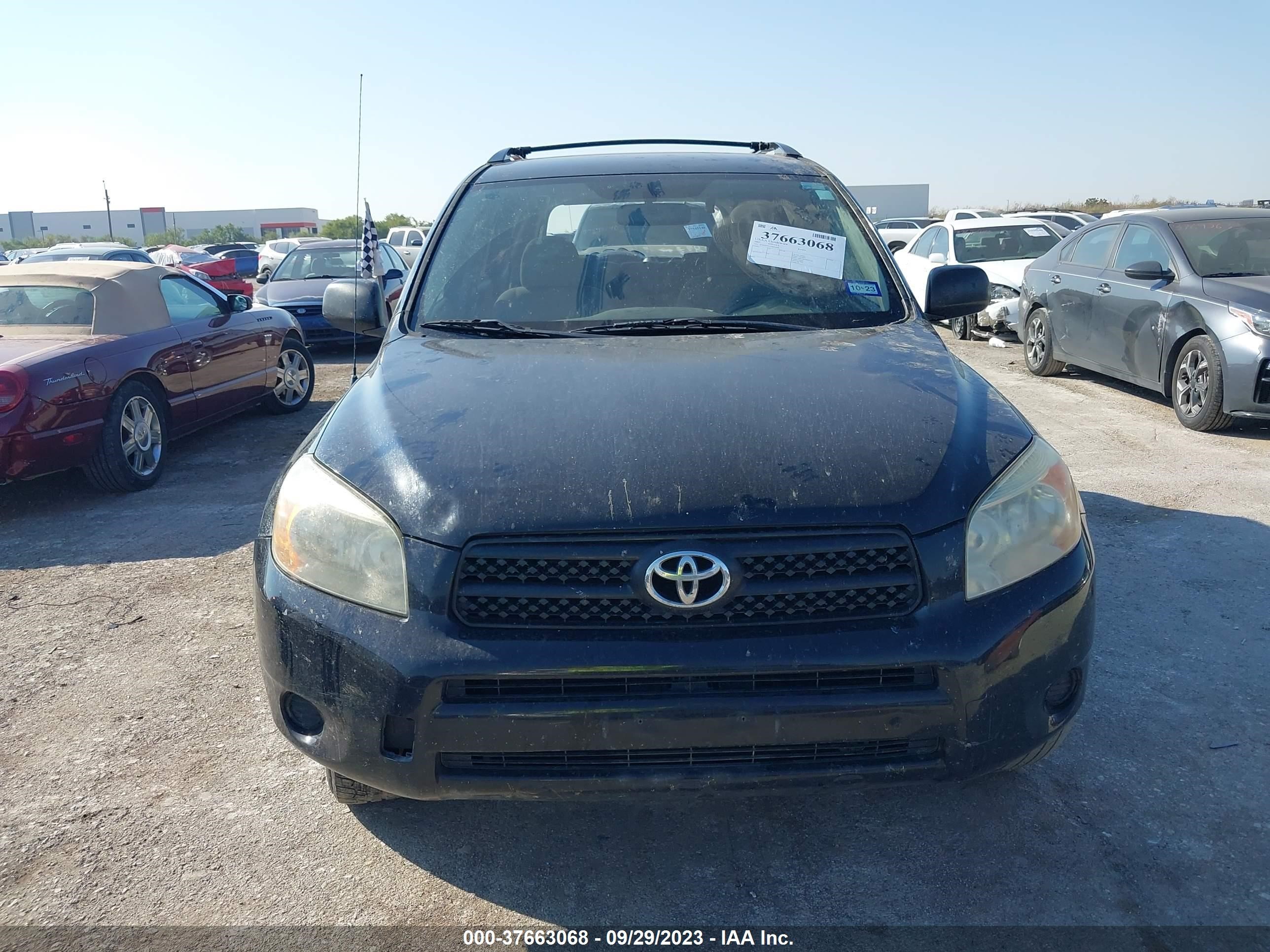 Photo 11 VIN: JTMZD33V276034050 - TOYOTA RAV 4 