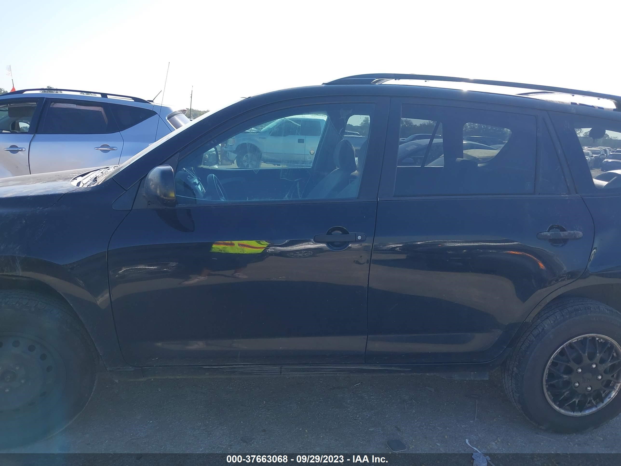 Photo 13 VIN: JTMZD33V276034050 - TOYOTA RAV 4 