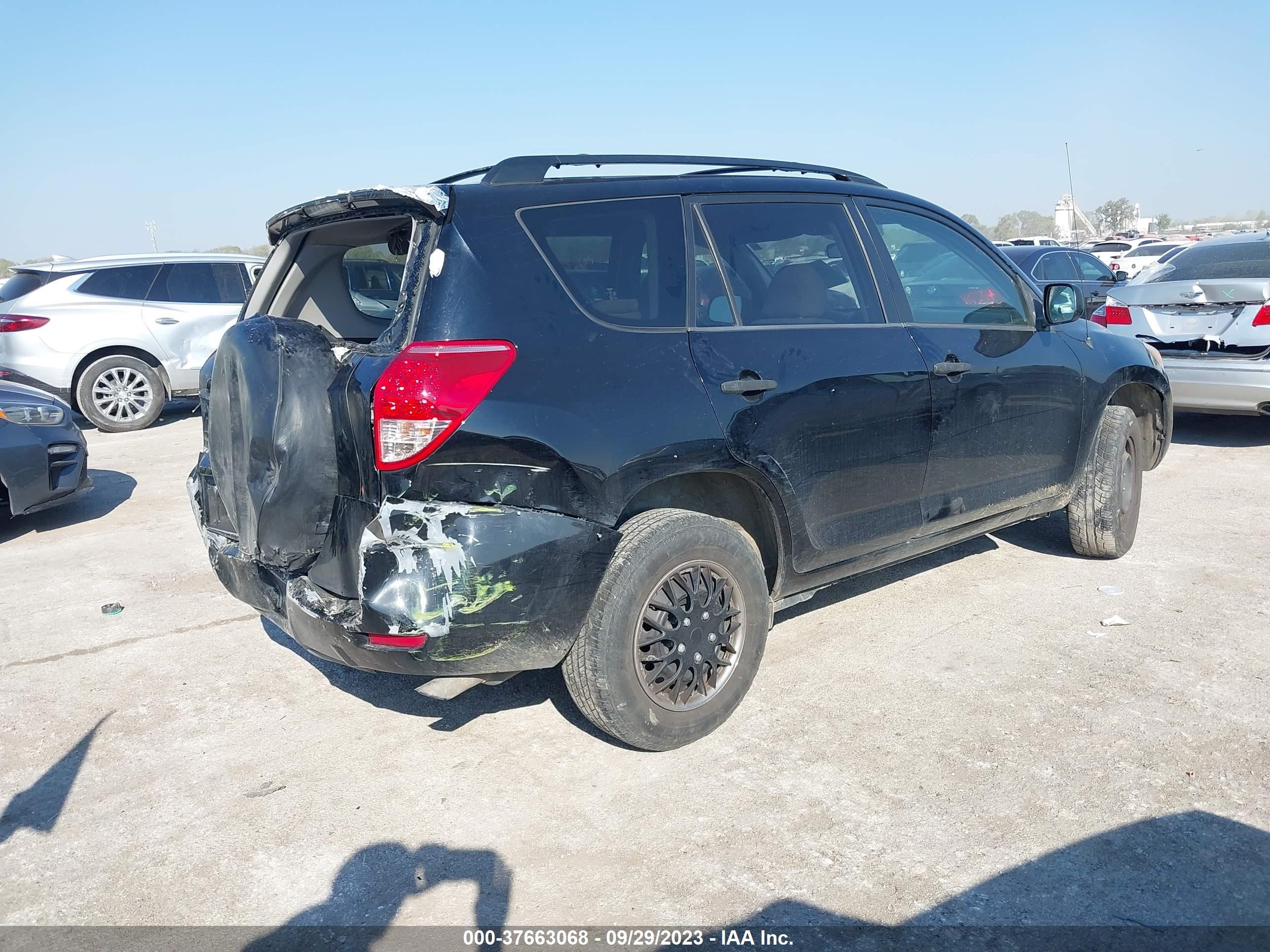 Photo 3 VIN: JTMZD33V276034050 - TOYOTA RAV 4 