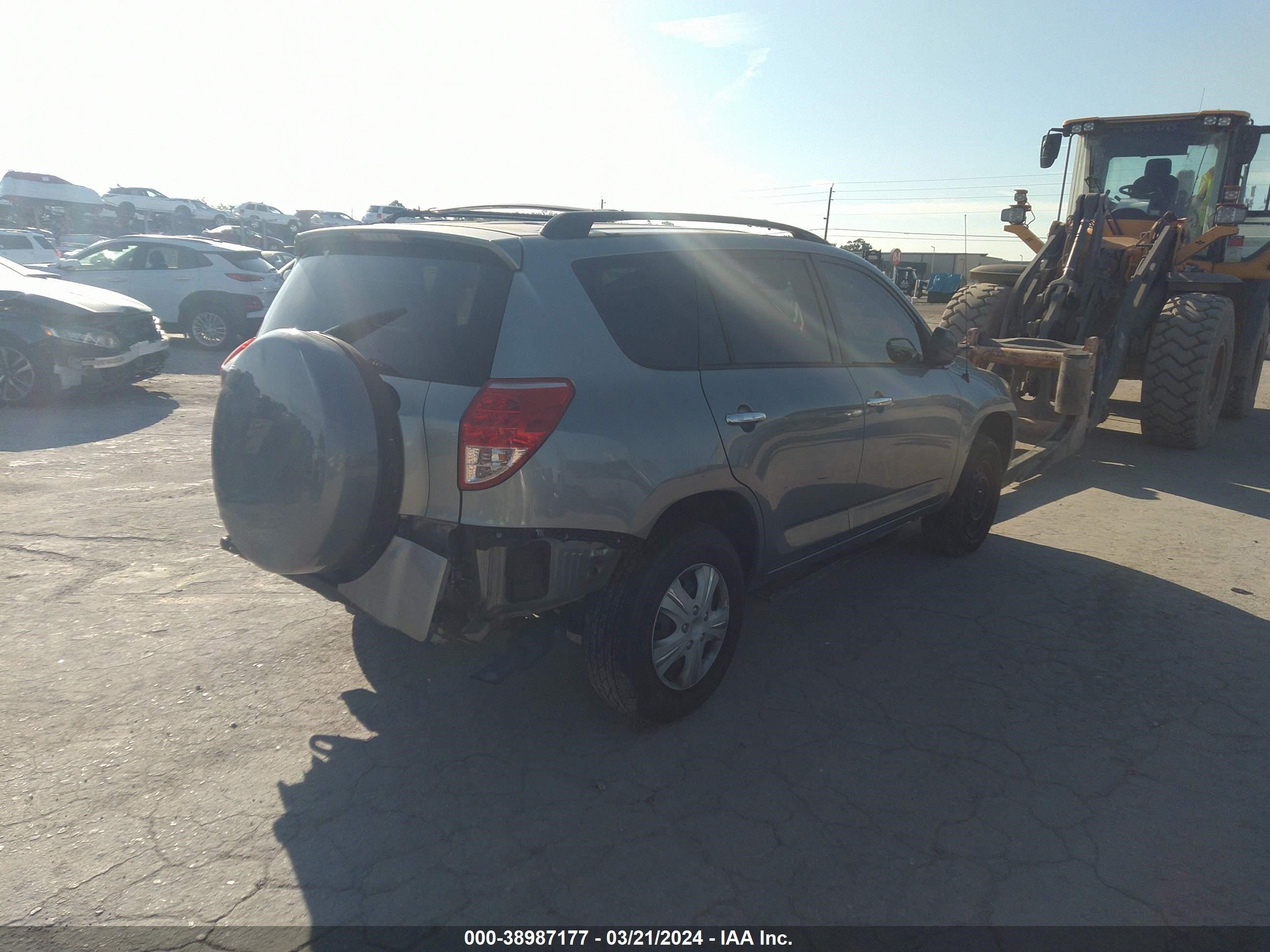 Photo 3 VIN: JTMZD33V375038890 - TOYOTA RAV 4 