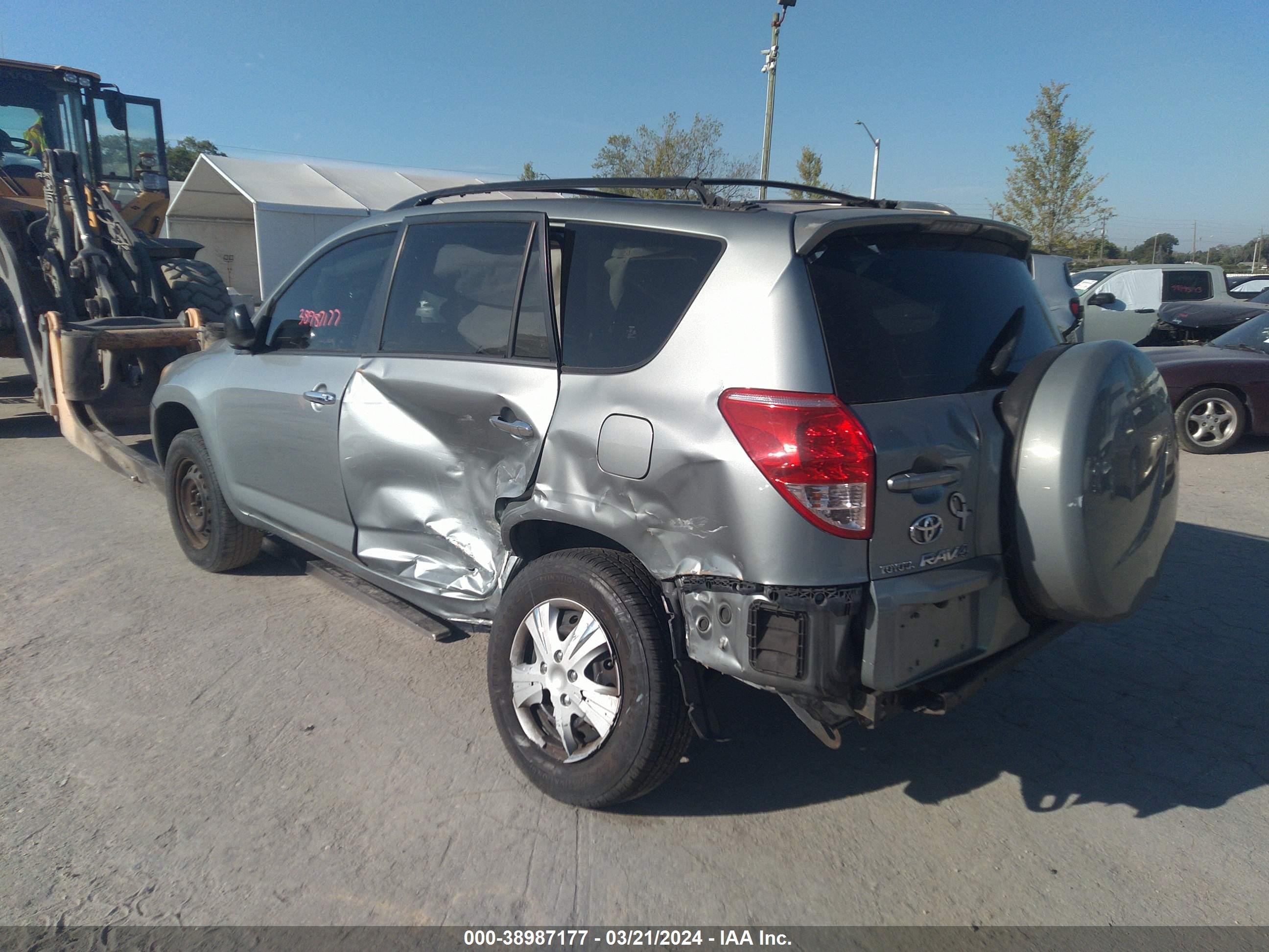 Photo 5 VIN: JTMZD33V375038890 - TOYOTA RAV 4 