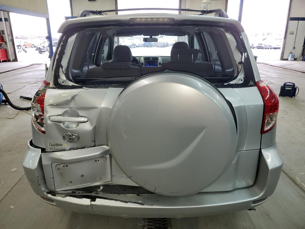 Photo 5 VIN: JTMZD33V385102749 - TOYOTA RAV 4 