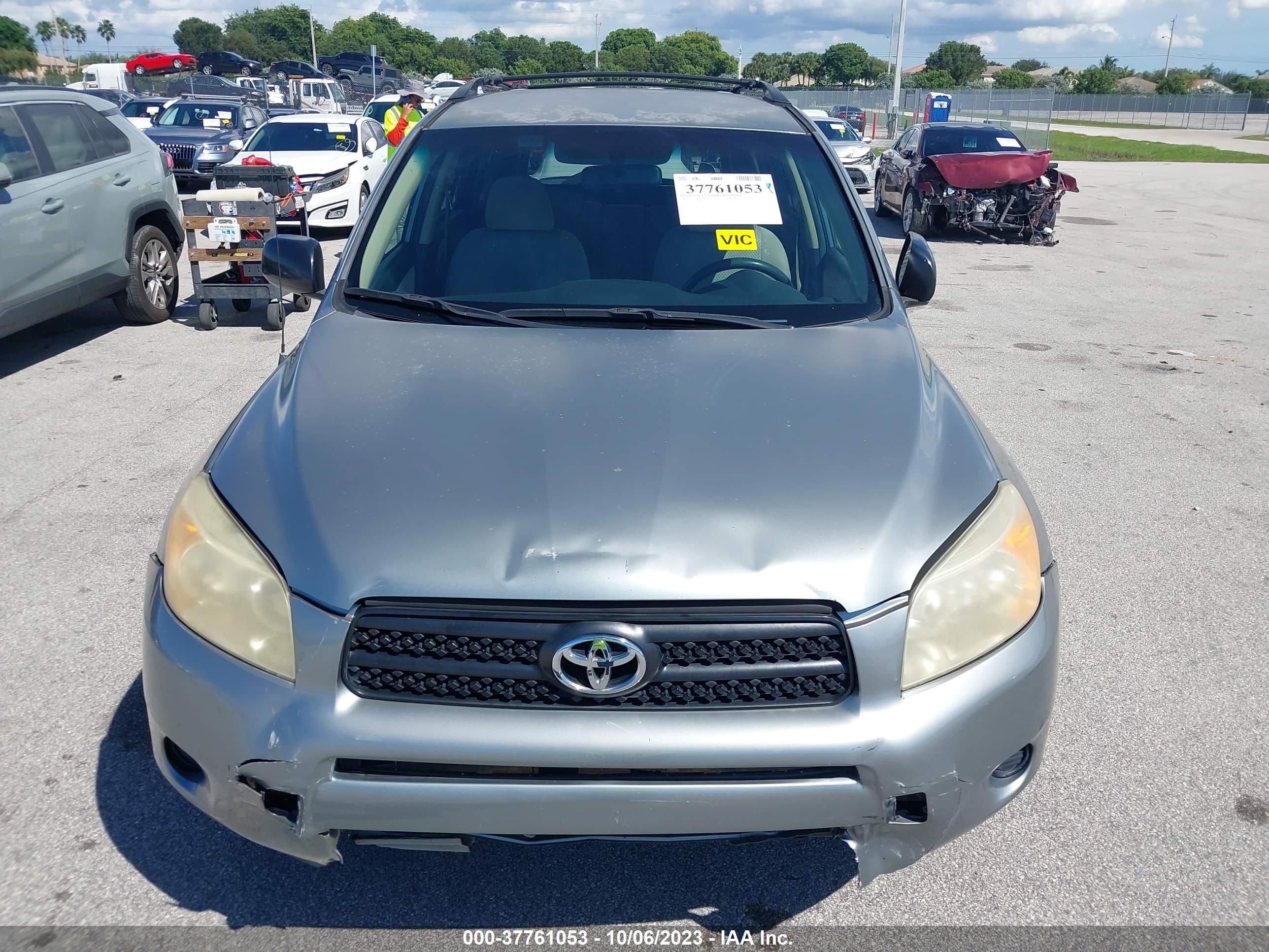 Photo 9 VIN: JTMZD33V466008158 - TOYOTA RAV 4 