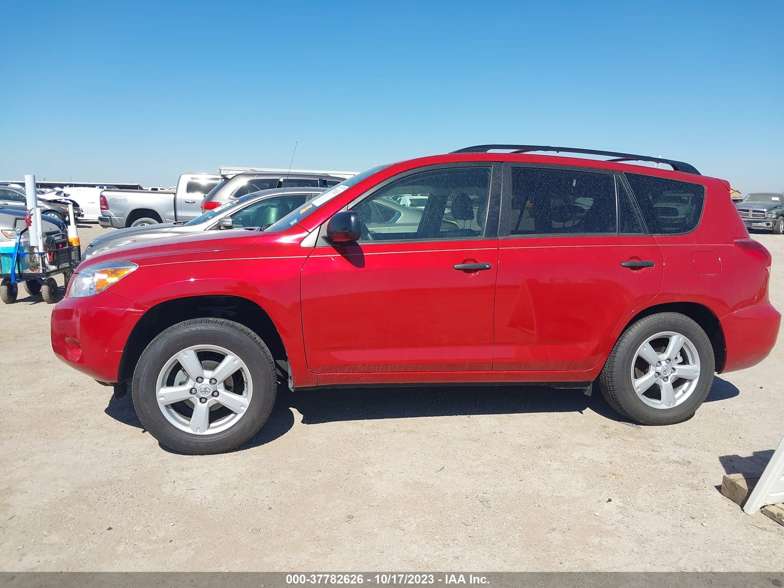 Photo 13 VIN: JTMZD33V485101884 - TOYOTA RAV 4 