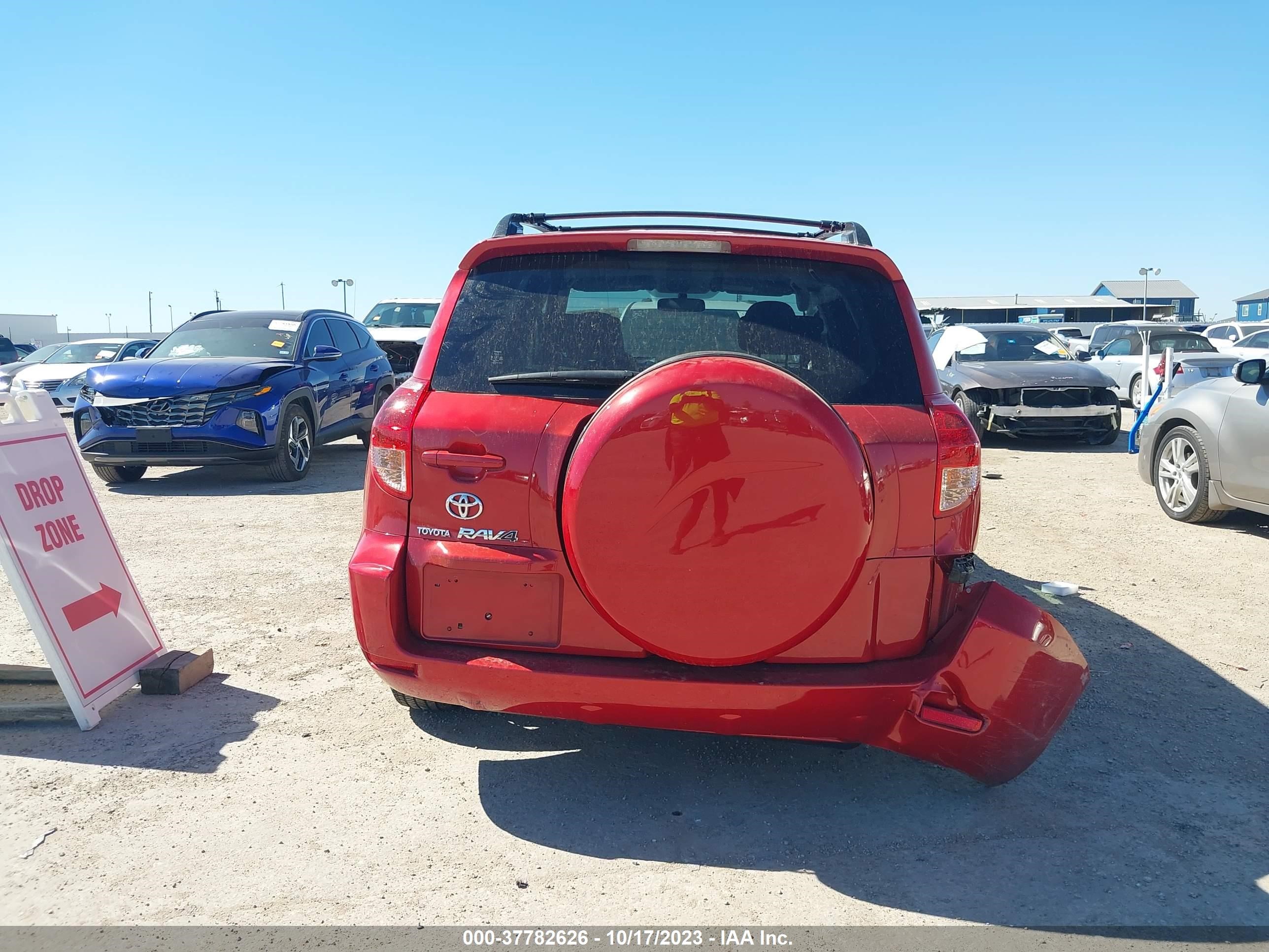 Photo 15 VIN: JTMZD33V485101884 - TOYOTA RAV 4 