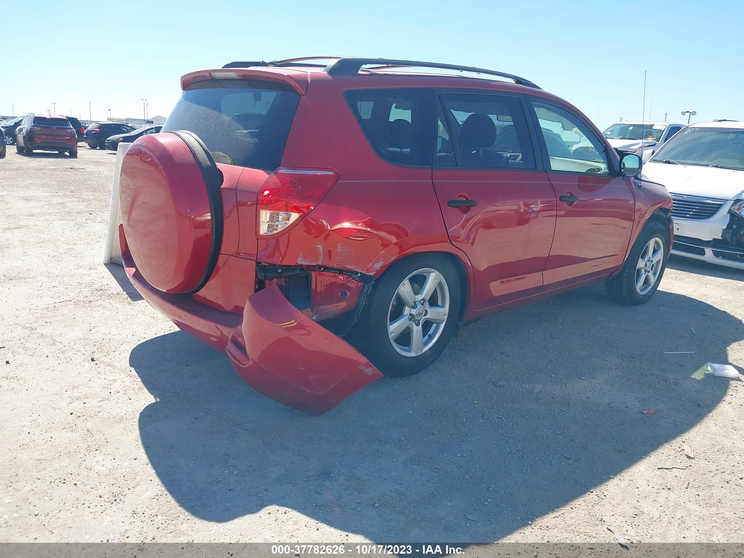 Photo 3 VIN: JTMZD33V485101884 - TOYOTA RAV 4 