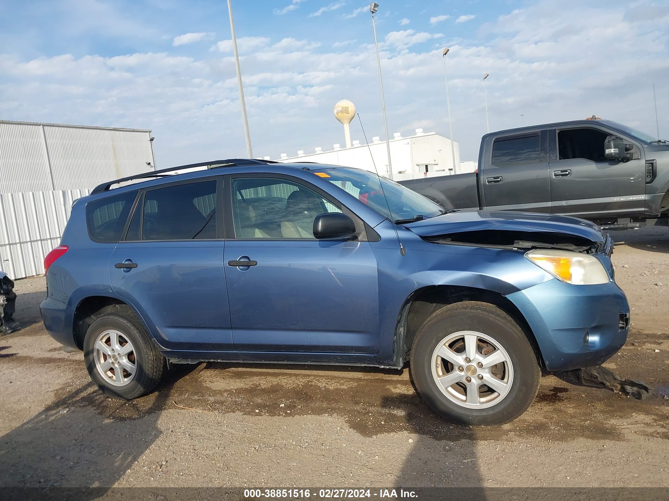 Photo 12 VIN: JTMZD33V585114336 - TOYOTA RAV 4 