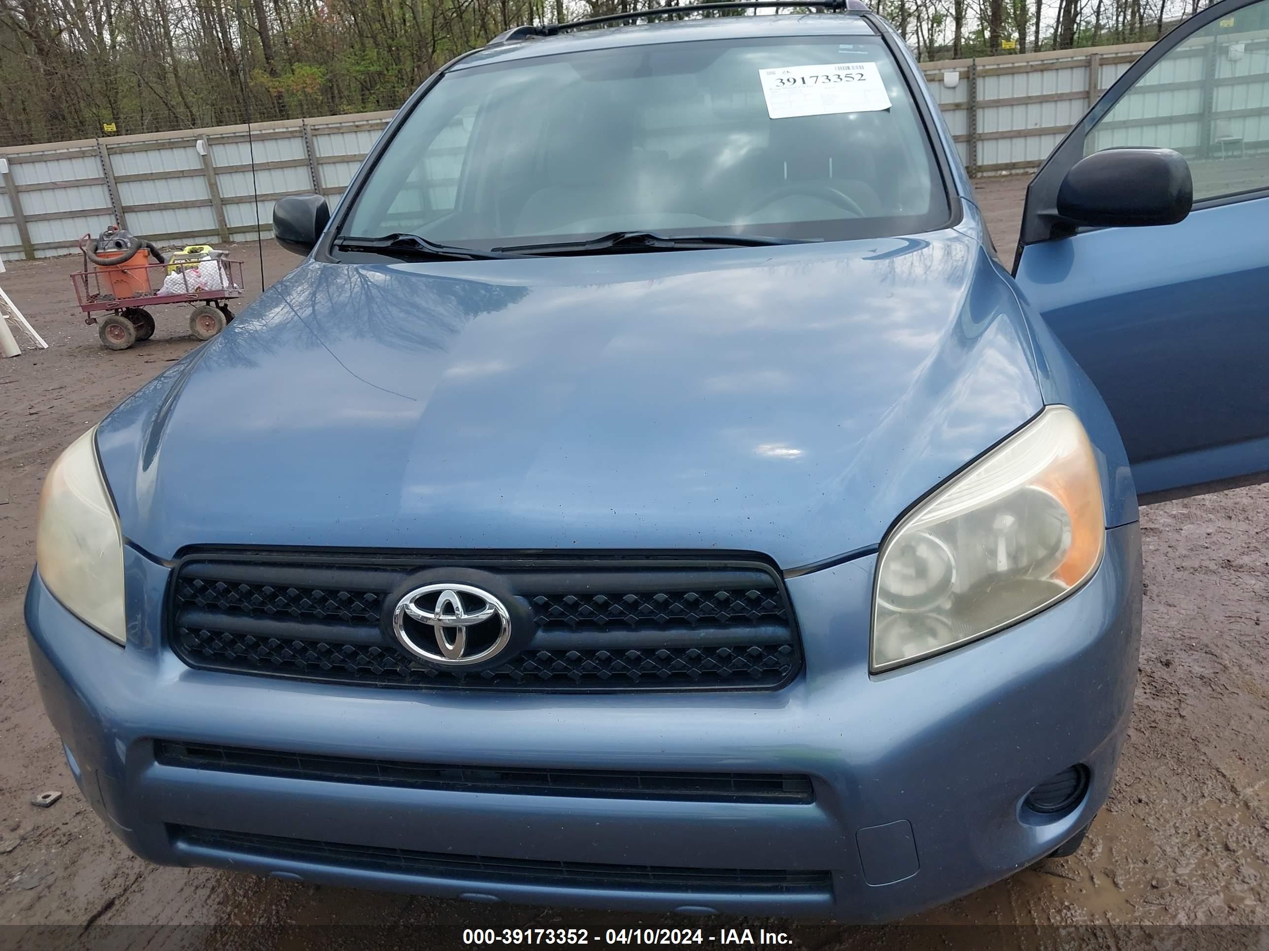 Photo 5 VIN: JTMZD33V686058658 - TOYOTA RAV 4 