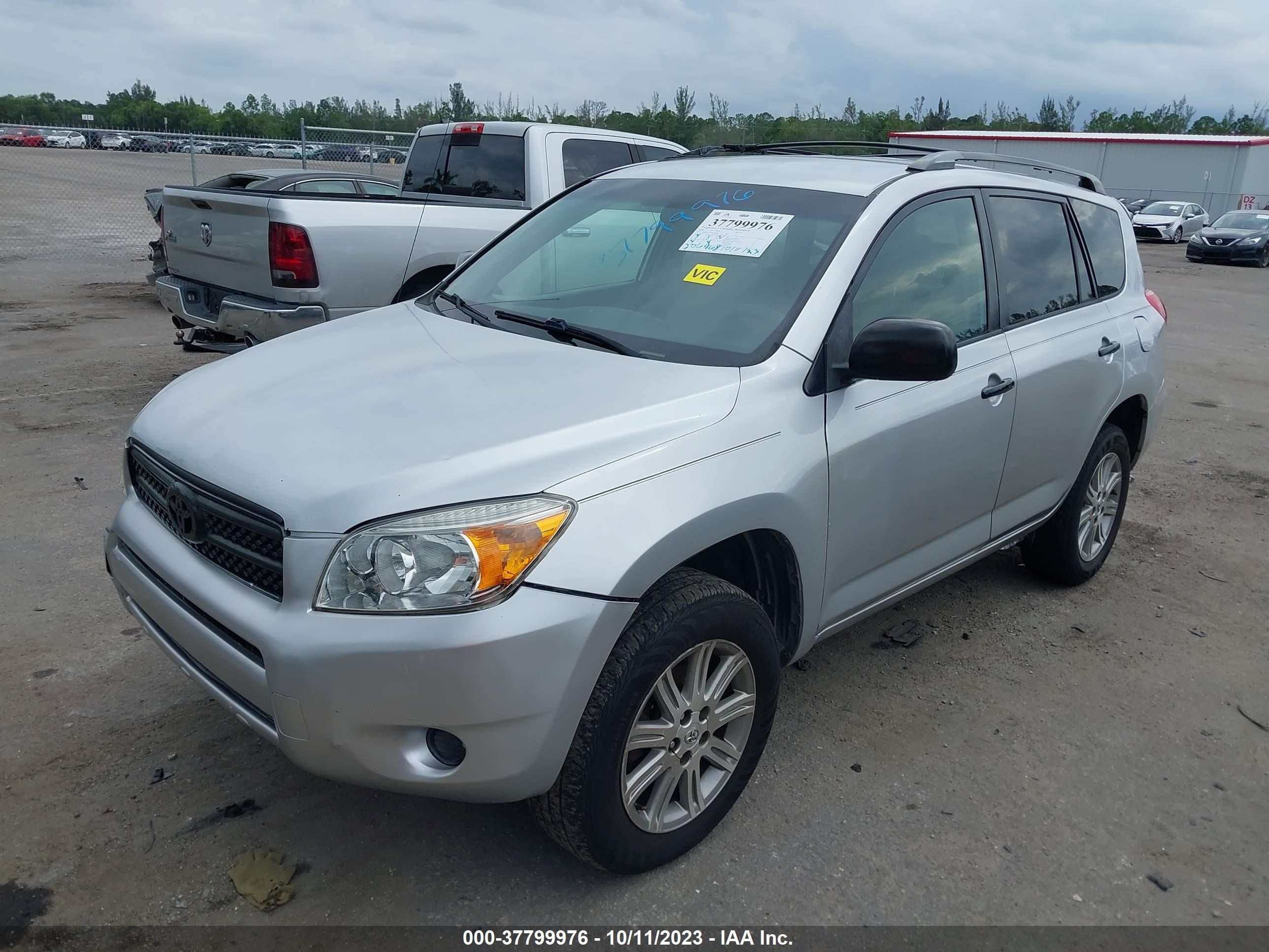 Photo 1 VIN: JTMZD33V765016664 - TOYOTA RAV 4 