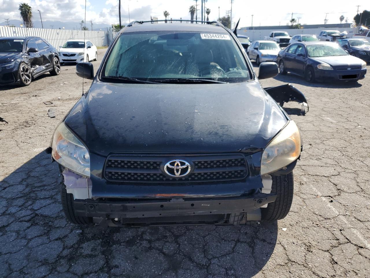 Photo 4 VIN: JTMZD33V886074652 - TOYOTA RAV 4 