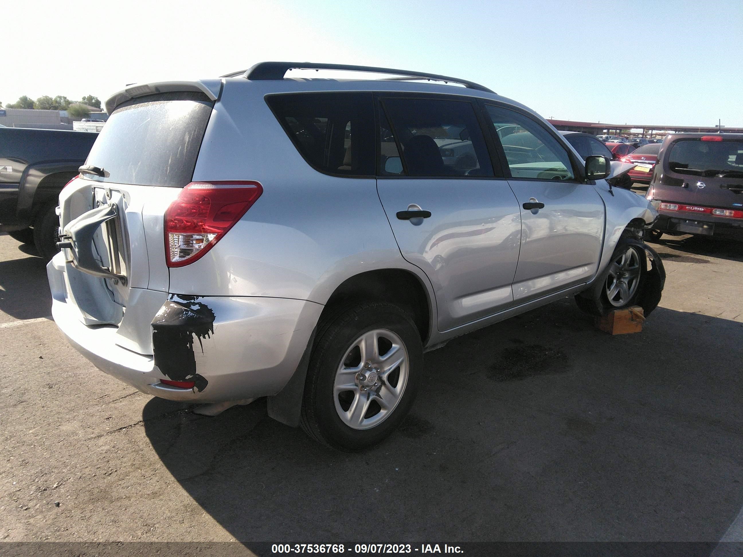 Photo 3 VIN: JTMZD33V975038568 - TOYOTA RAV 4 