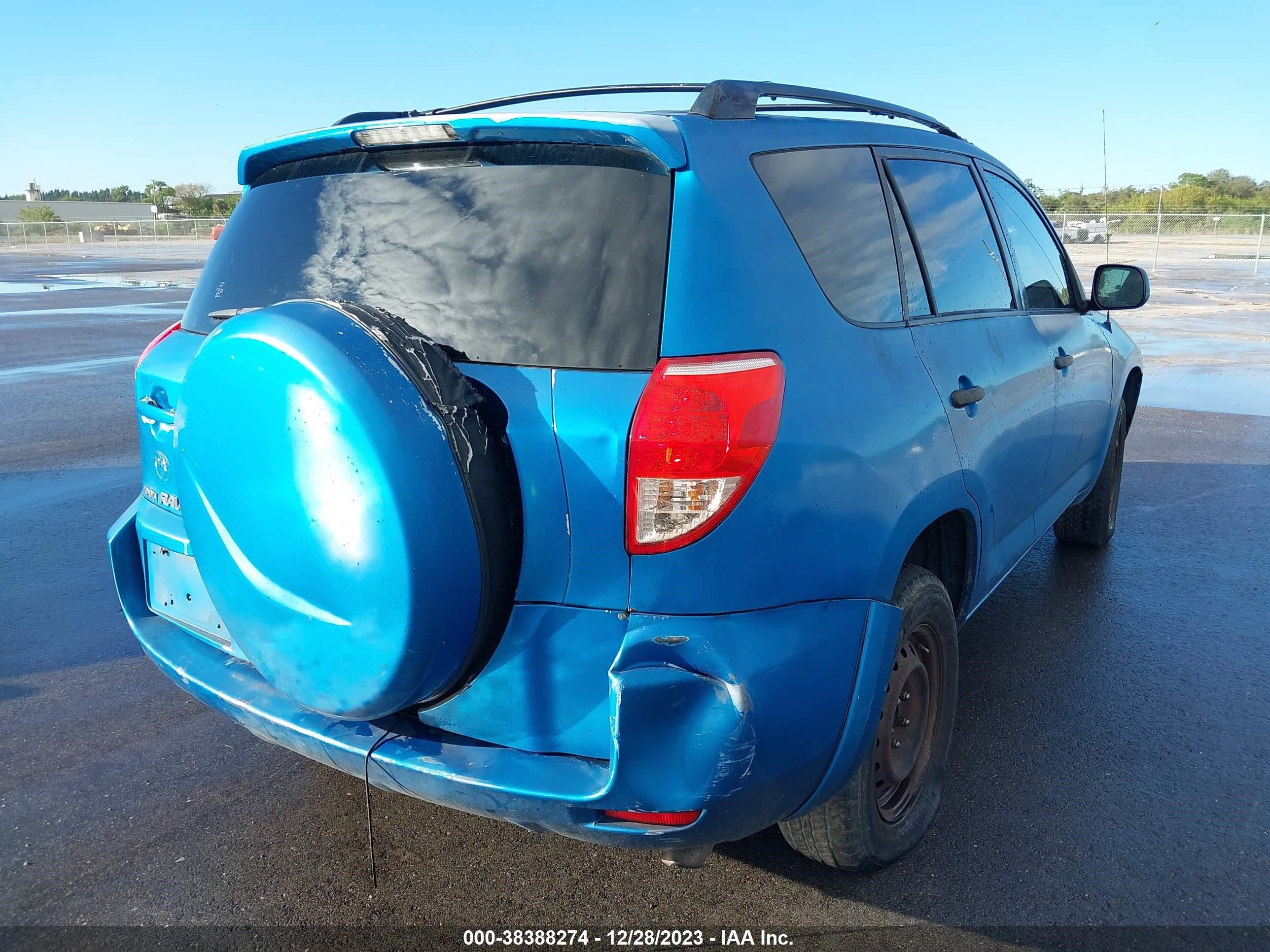 Photo 5 VIN: JTMZD33V985116901 - TOYOTA RAV 4 