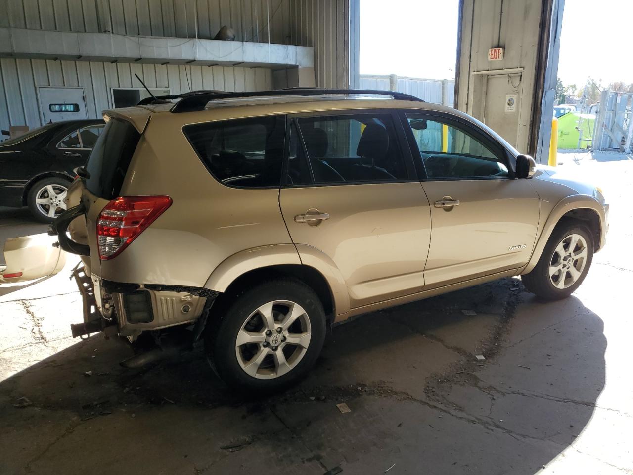 Photo 2 VIN: JTMZF31V695012526 - TOYOTA RAV 4 