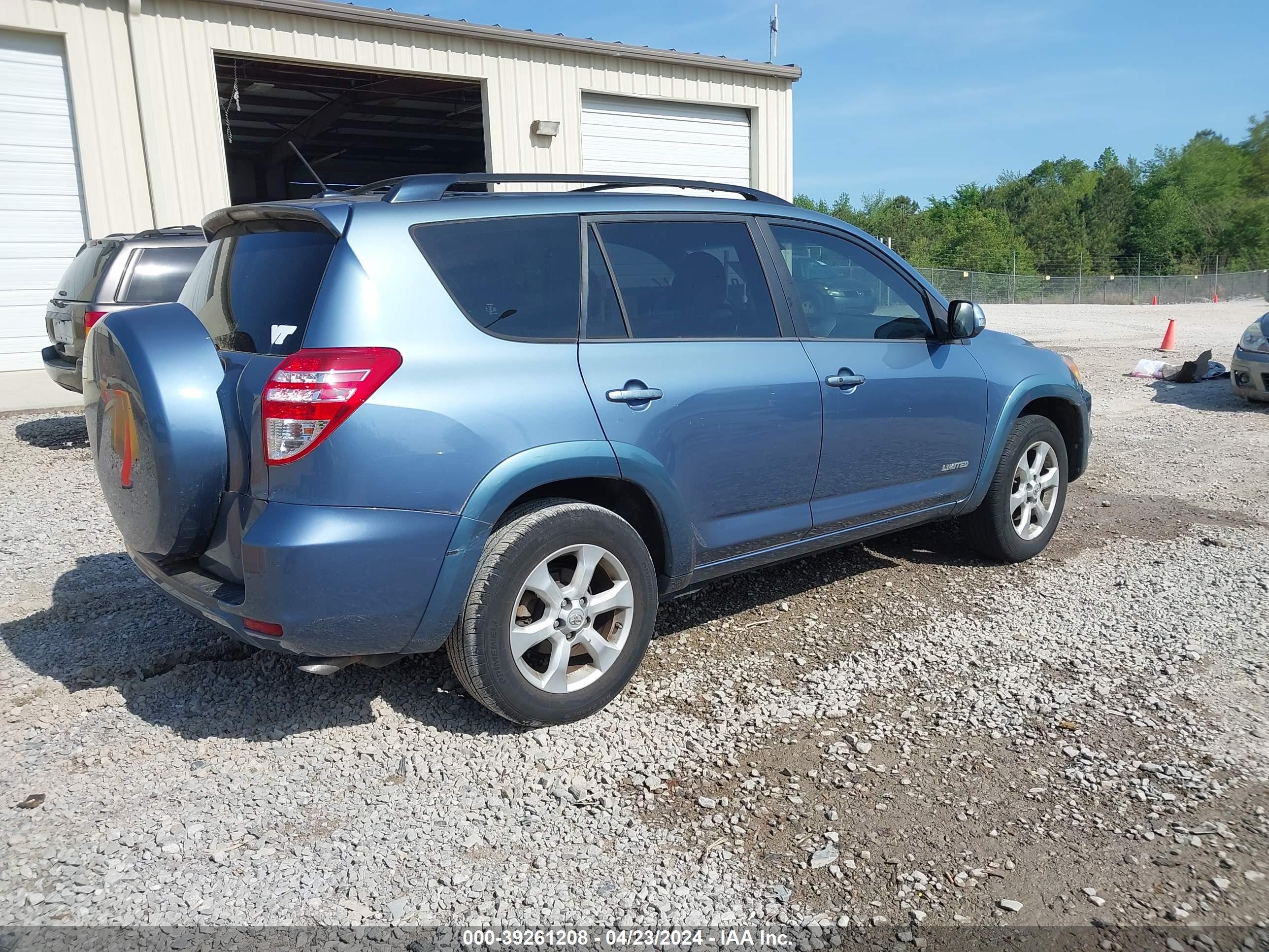 Photo 3 VIN: JTMZF31V79D005039 - TOYOTA RAV 4 