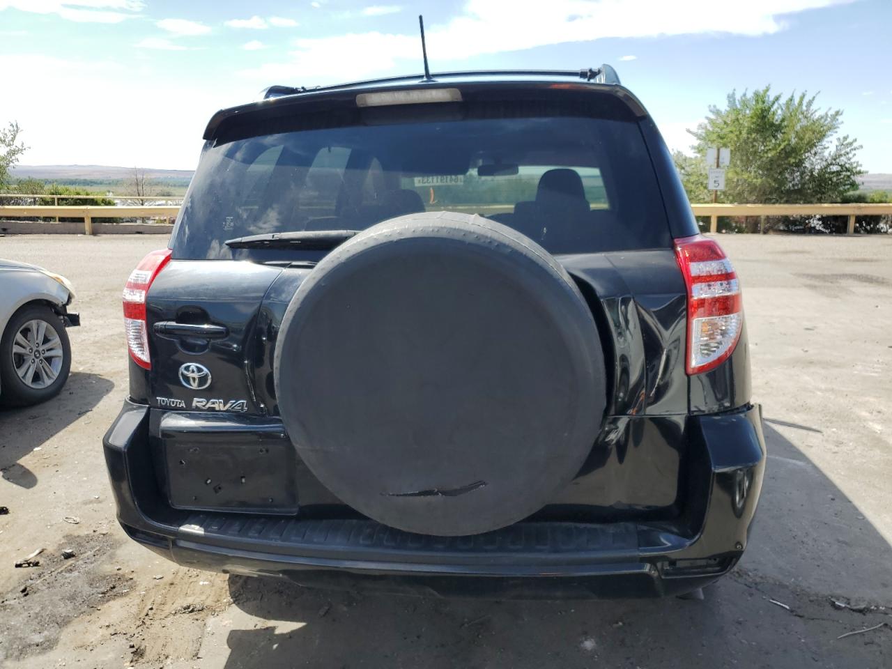 Photo 5 VIN: JTMZF33V295004520 - TOYOTA RAV 4 