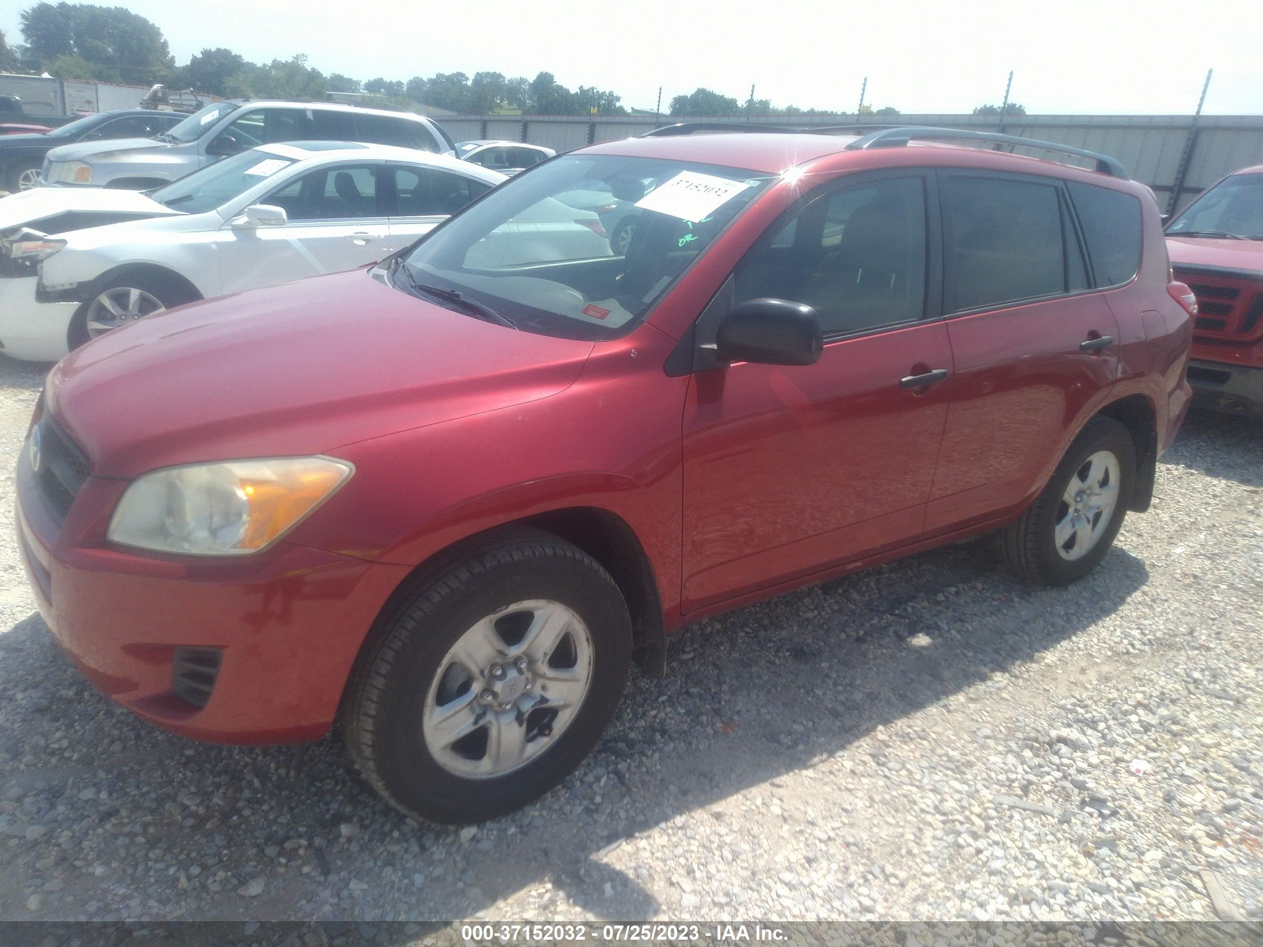 Photo 1 VIN: JTMZF33V695011907 - TOYOTA RAV 4 