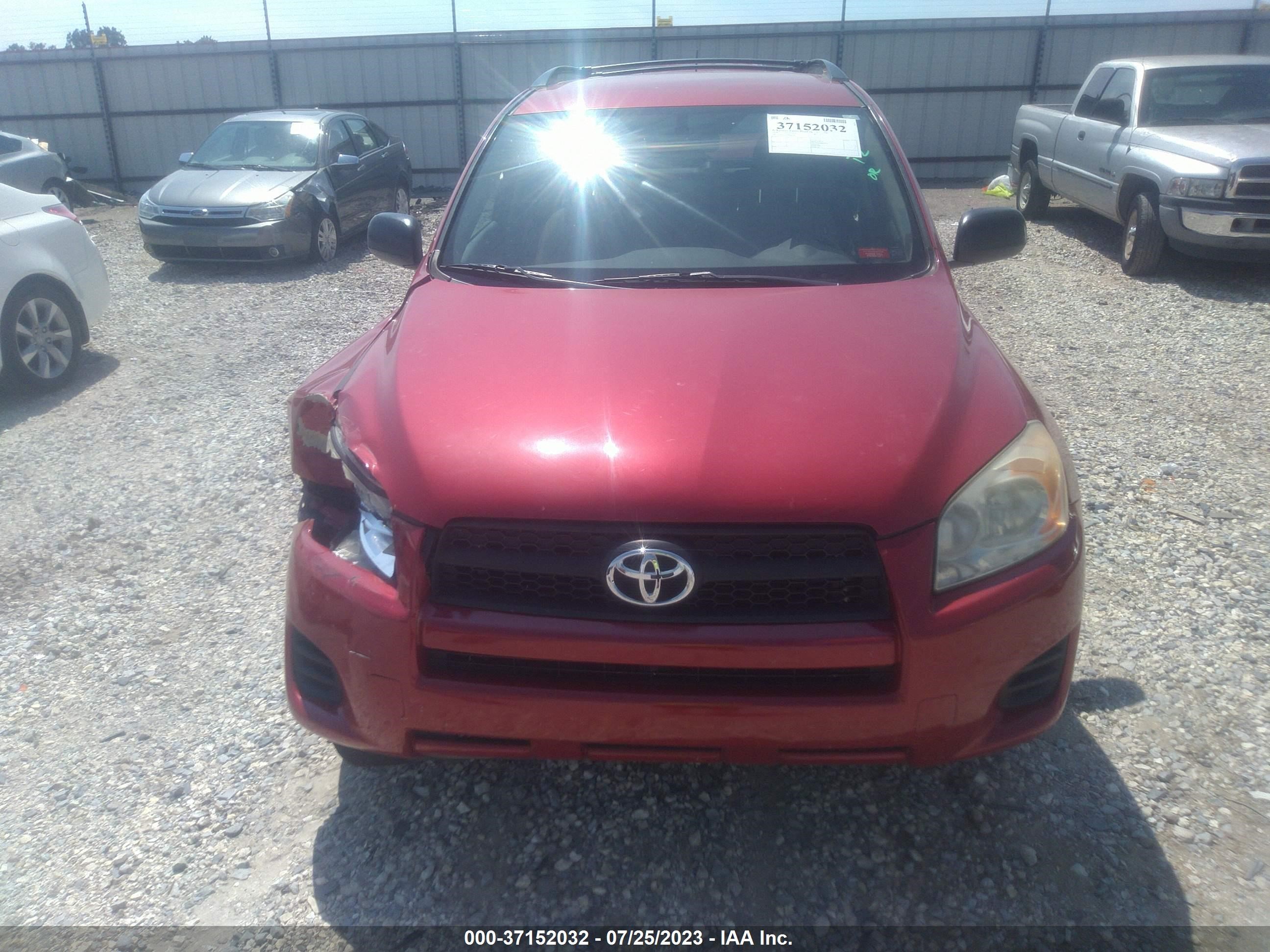 Photo 11 VIN: JTMZF33V695011907 - TOYOTA RAV 4 