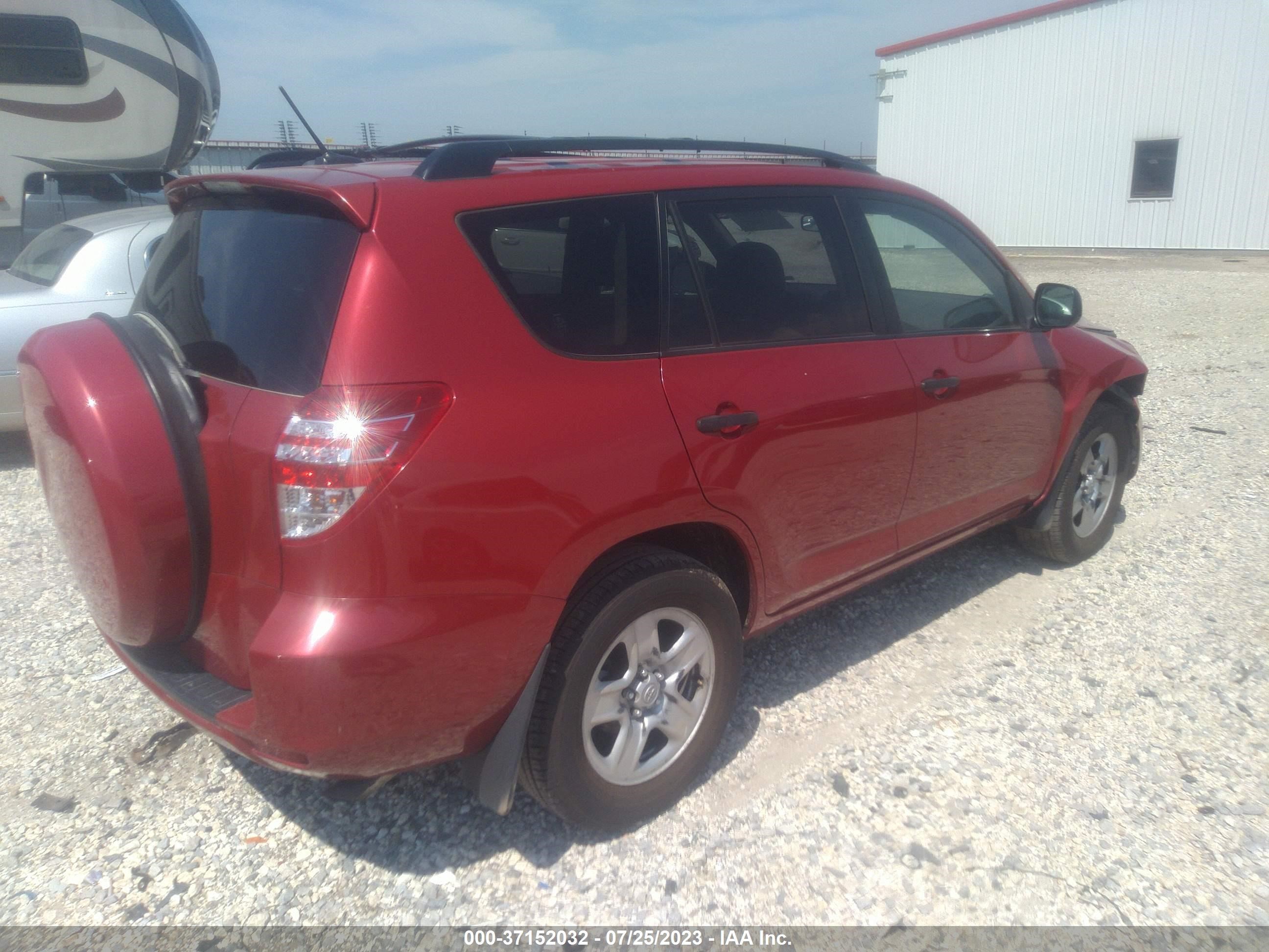 Photo 3 VIN: JTMZF33V695011907 - TOYOTA RAV 4 