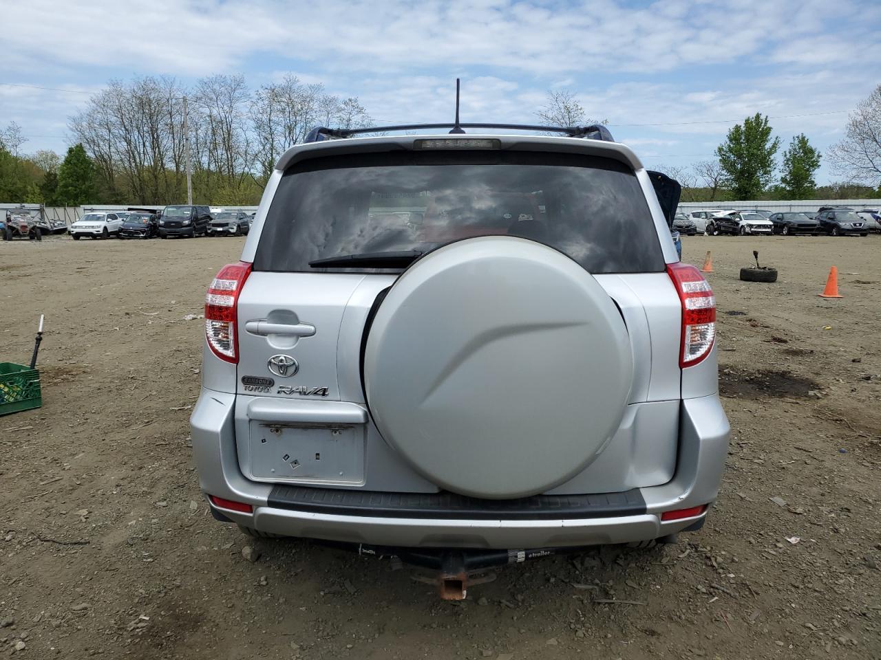 Photo 5 VIN: JTMZF33V79D008438 - TOYOTA RAV 4 