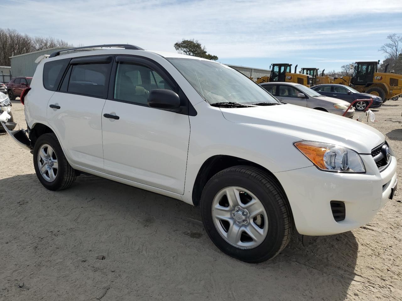 Photo 3 VIN: JTMZF33V79D014319 - TOYOTA RAV 4 