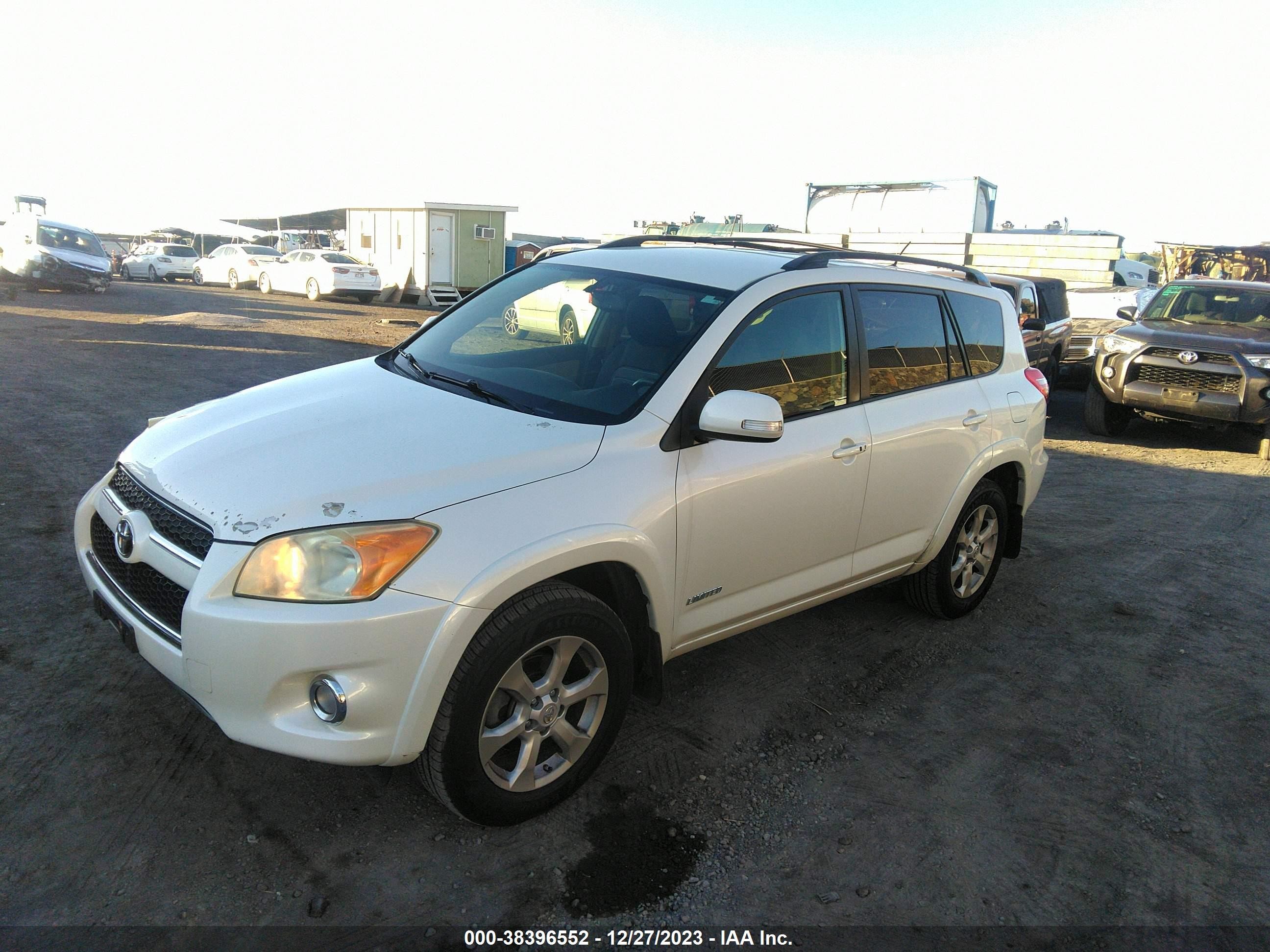 Photo 1 VIN: JTMZF34V995008062 - TOYOTA RAV 4 