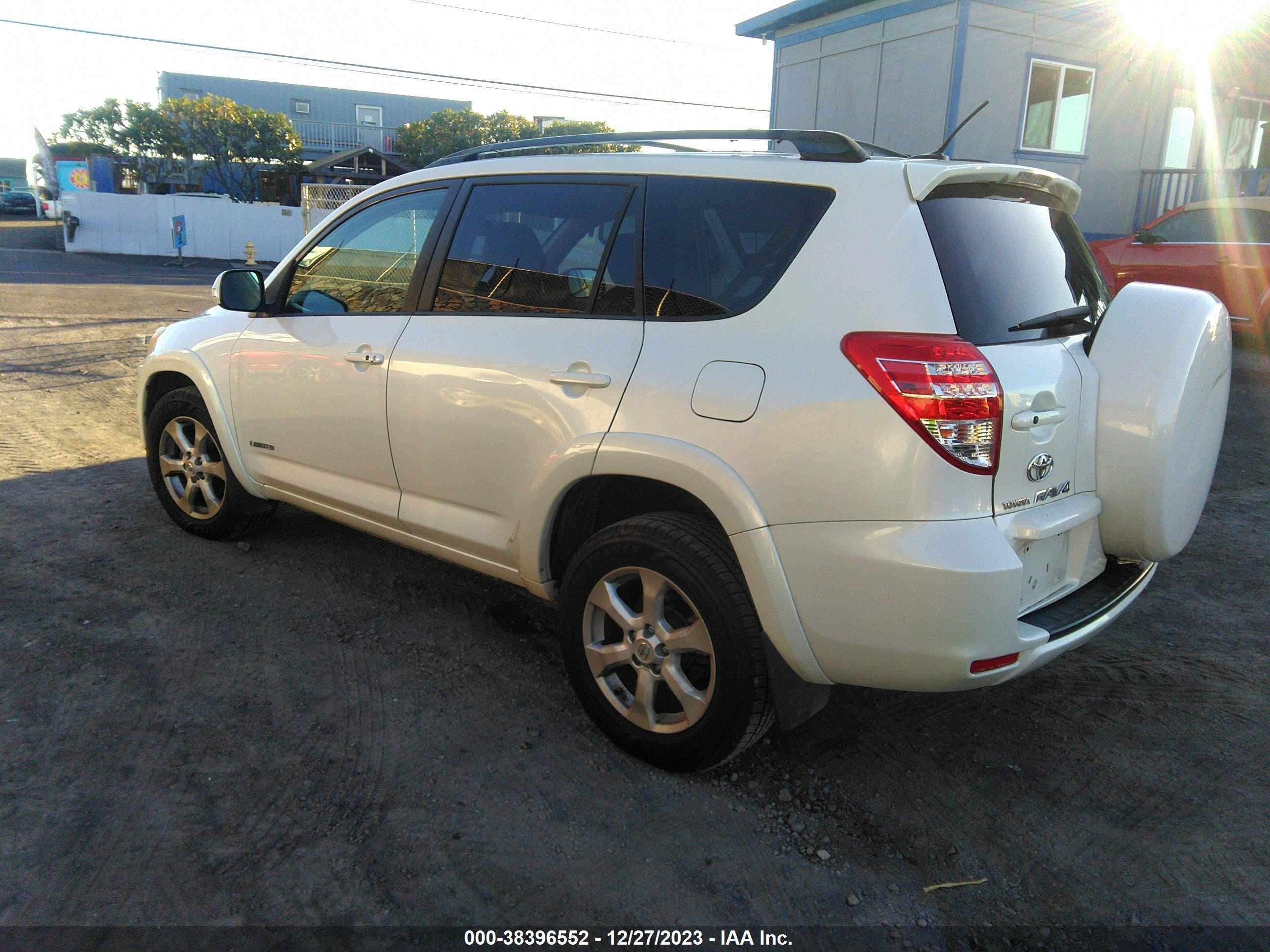 Photo 2 VIN: JTMZF34V995008062 - TOYOTA RAV 4 