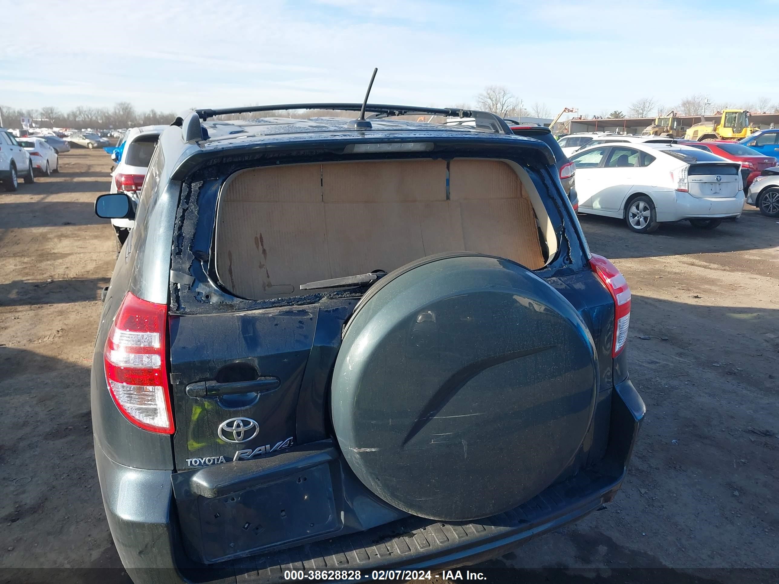 Photo 5 VIN: JTMZF4DV1A5025061 - TOYOTA RAV 4 