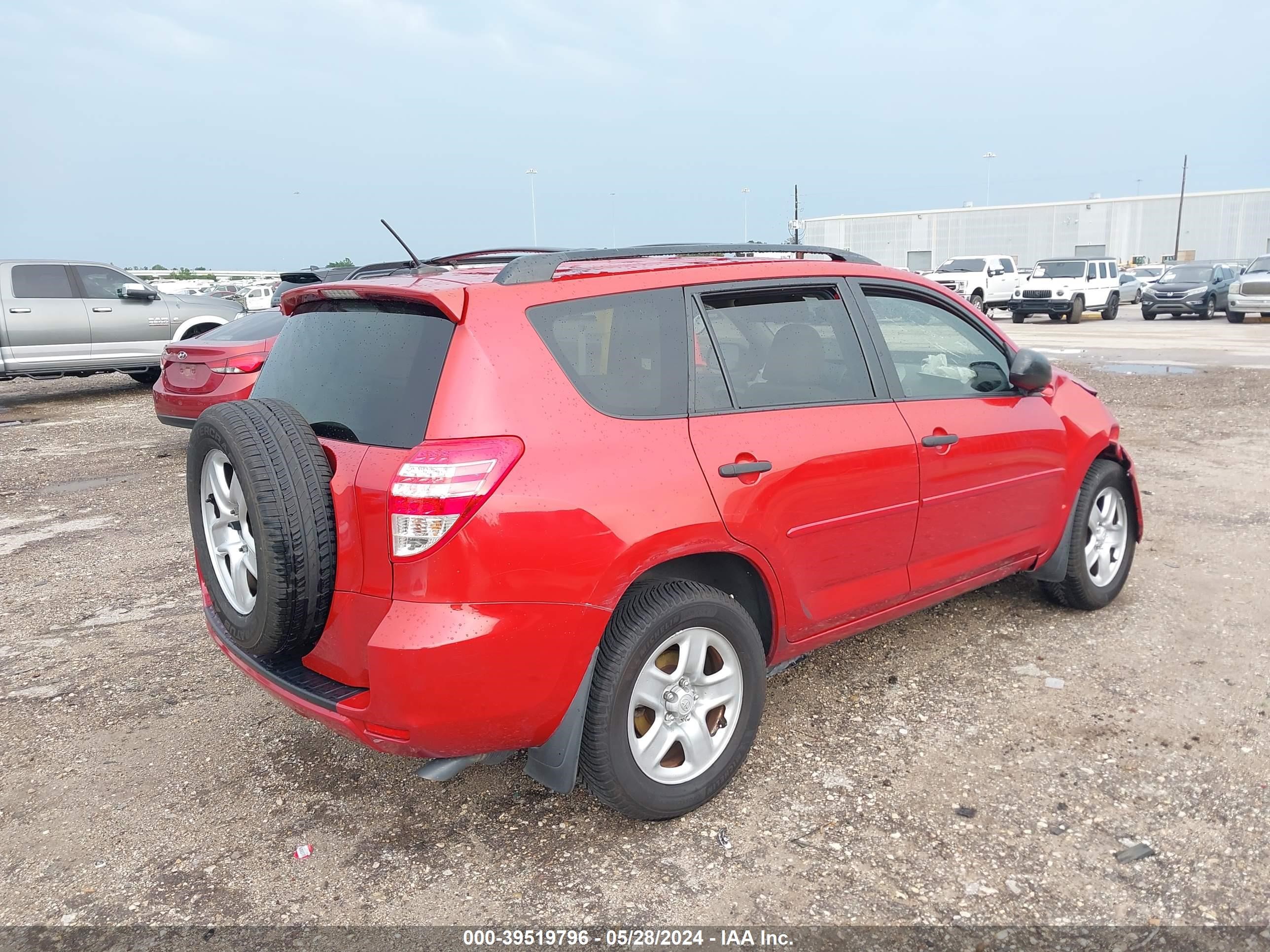 Photo 3 VIN: JTMZF4DV2A5023772 - TOYOTA RAV 4 